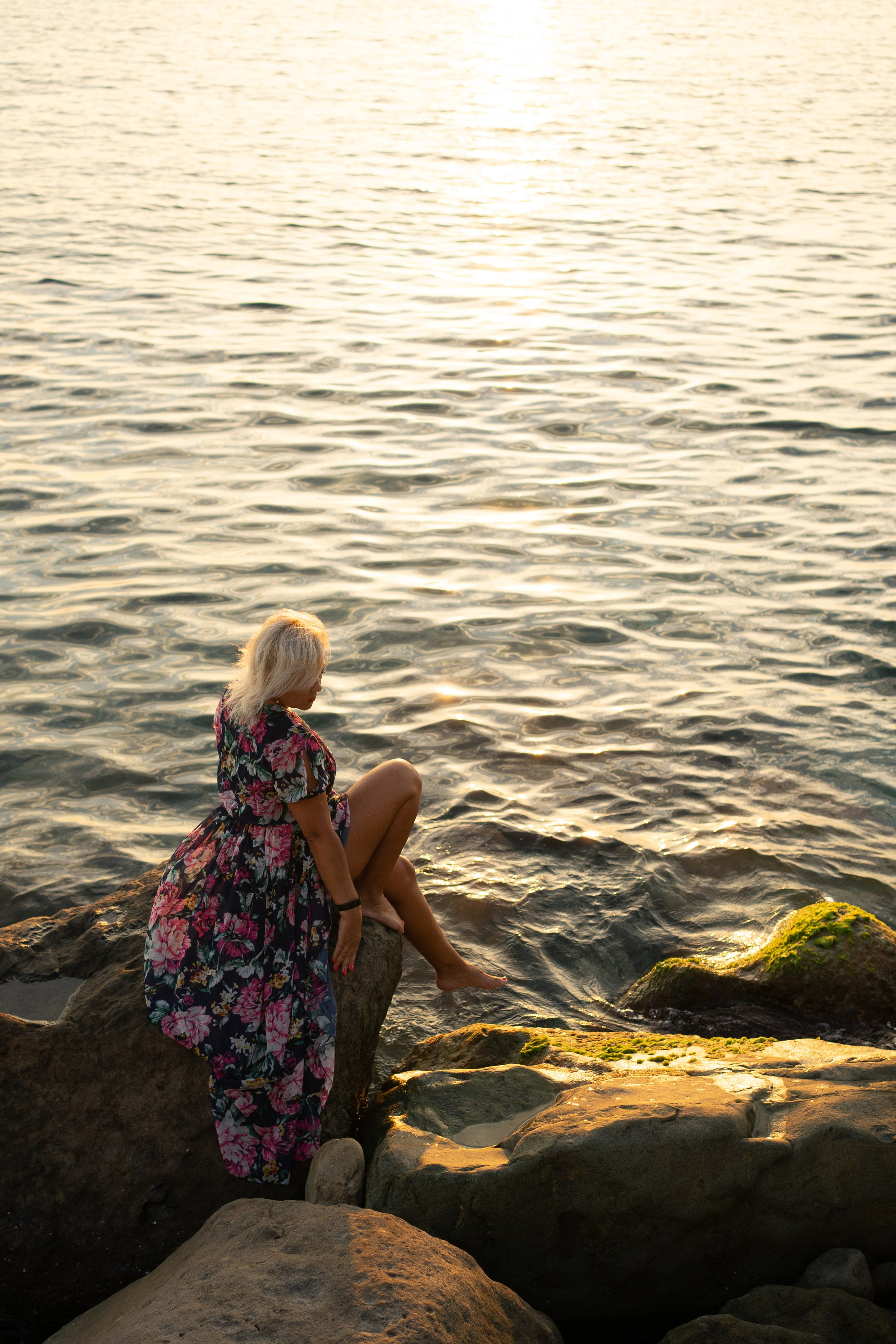 Фотосессия на бергу моря. Фотограф в Сочи Тиунова Маргарита и Тиунов Евгений