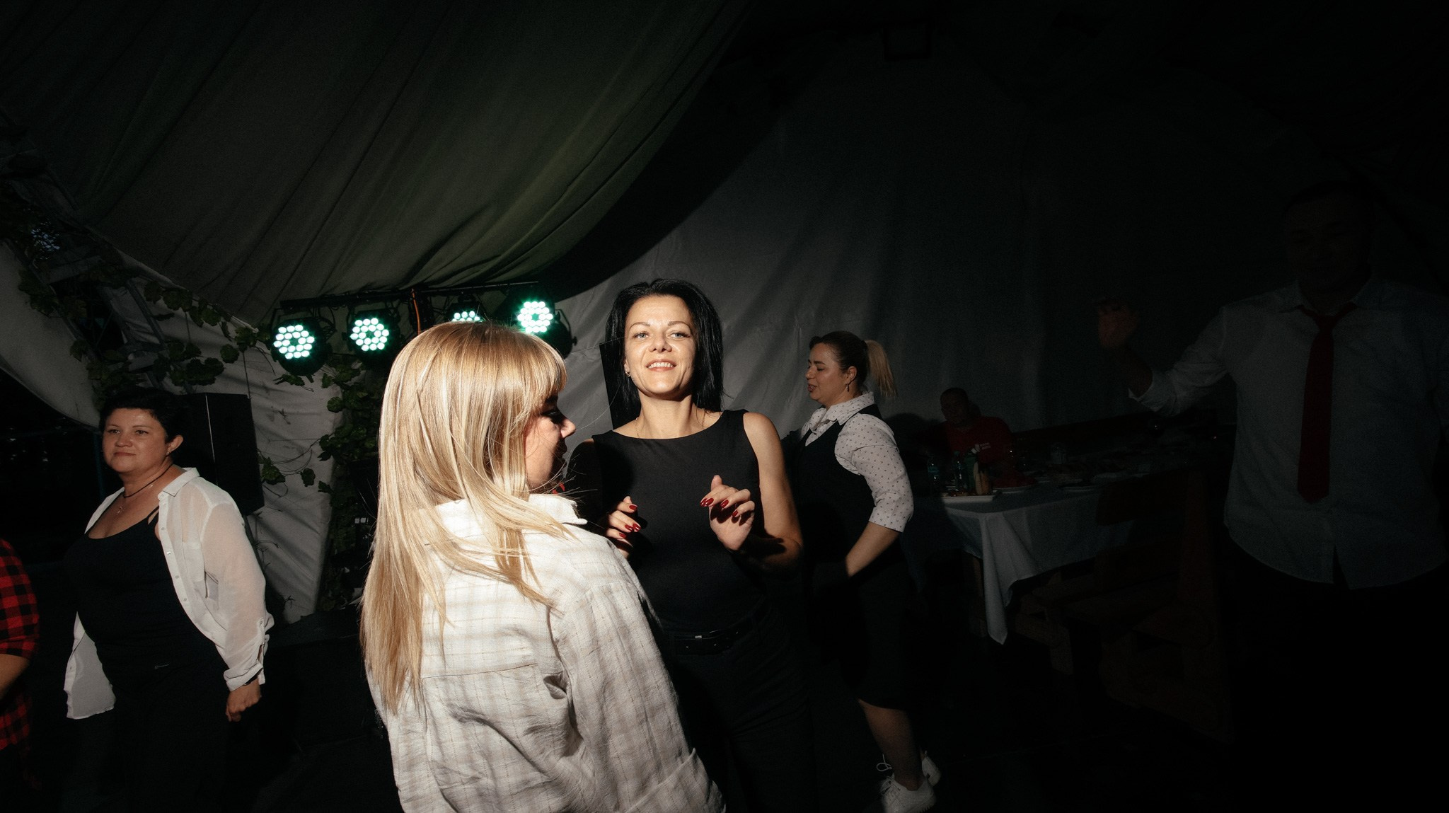 Фабрика Дверей. Свадебный и репортажный фотограф Дмитрий Кононенко