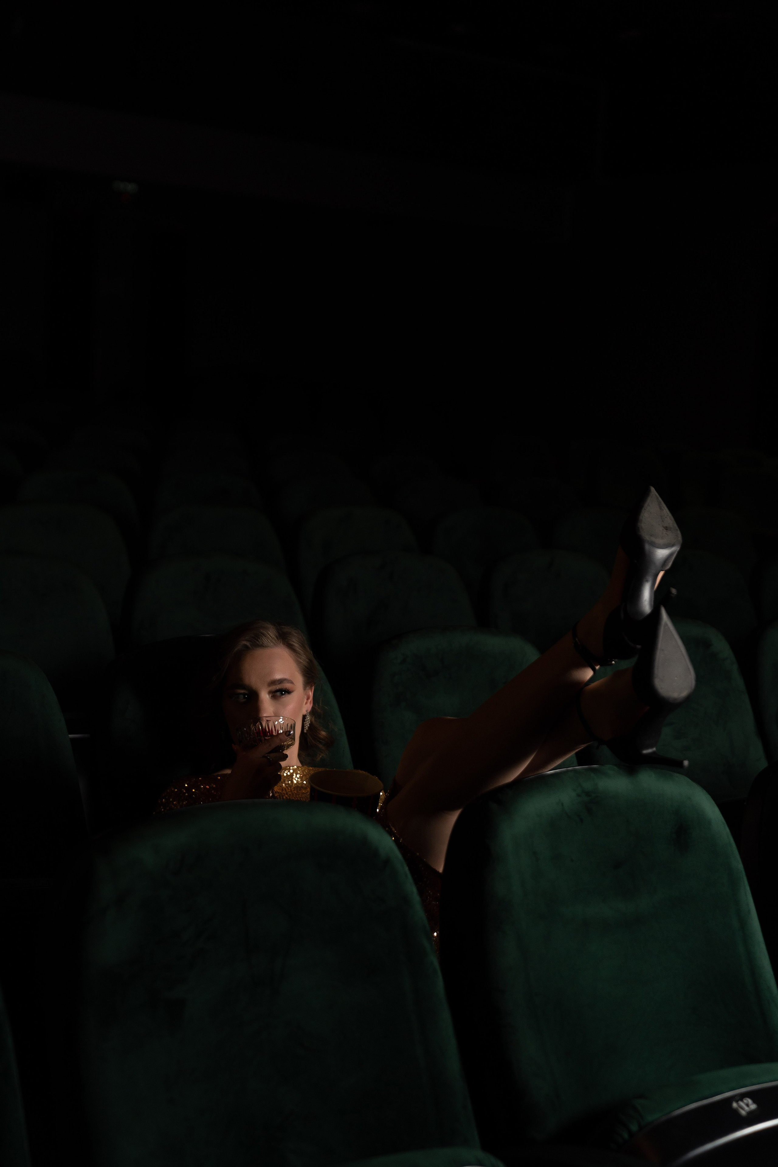 20 сезон 1 серия. Оля Киселева фотограф в Выксе