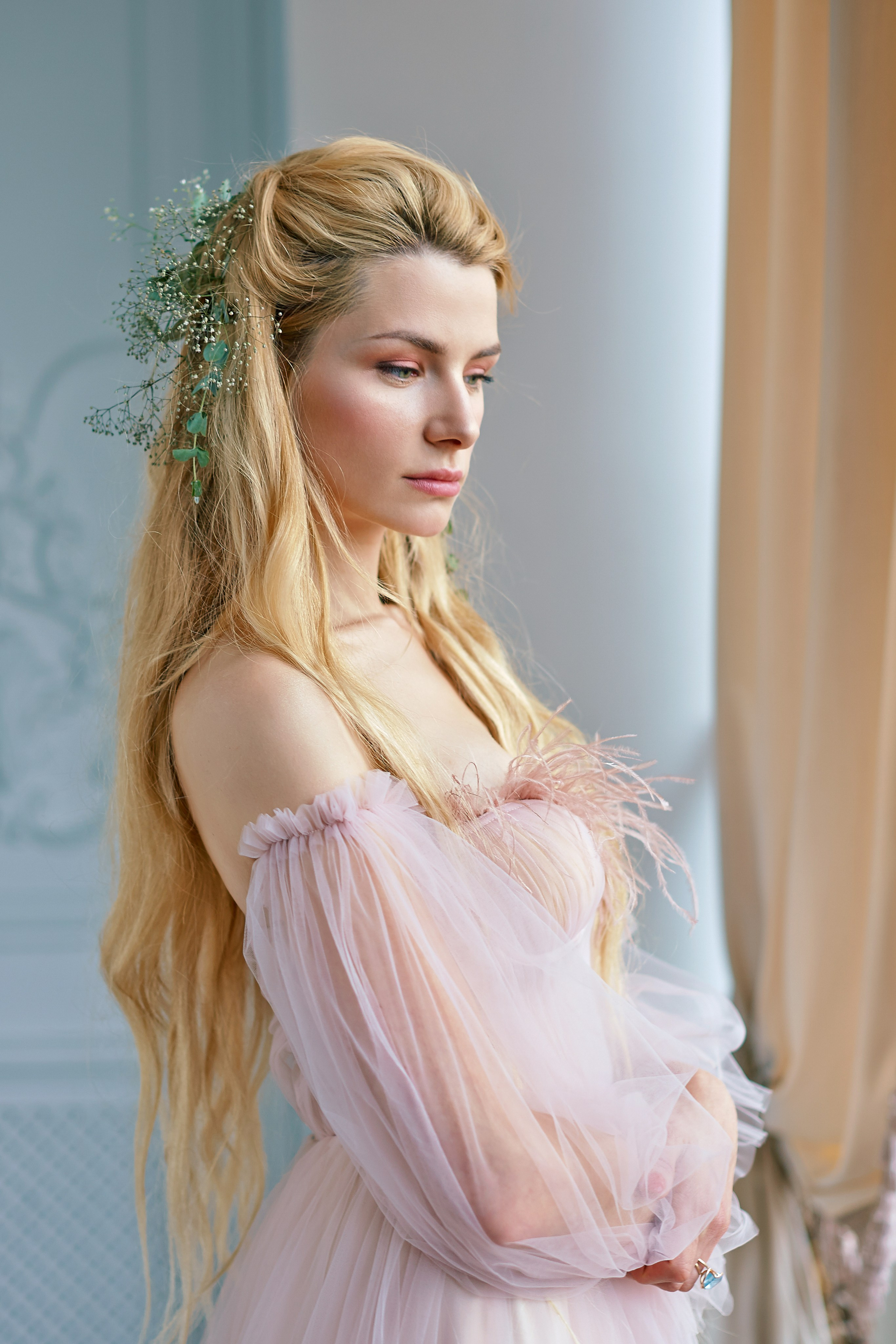 Нежная фотосессия красивой рапунцель. Фотограф Ольга Ефремова