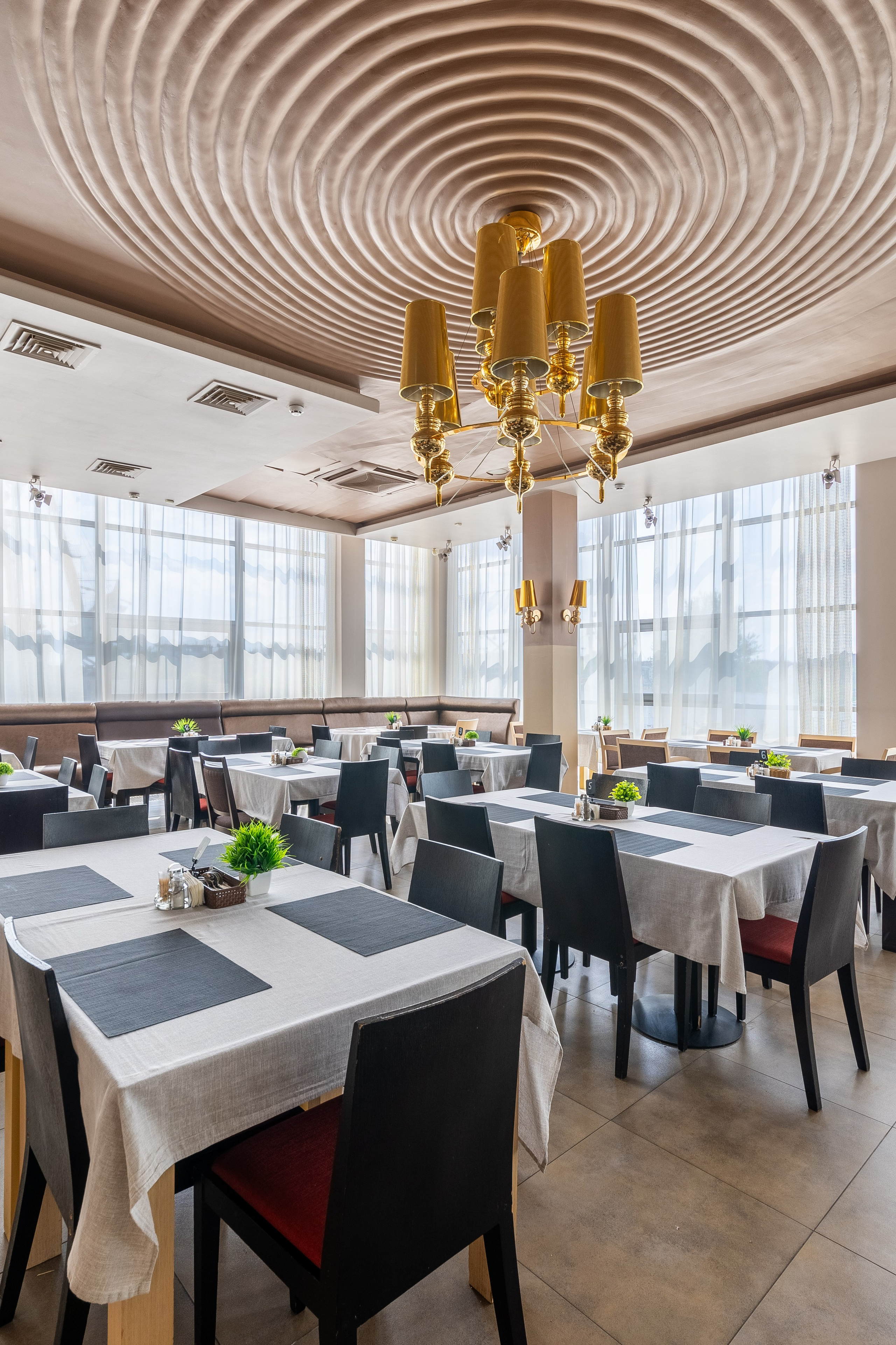 Отель «Золотой Затон» г. Астрахань. Интерьерный фотограф Рафаэль