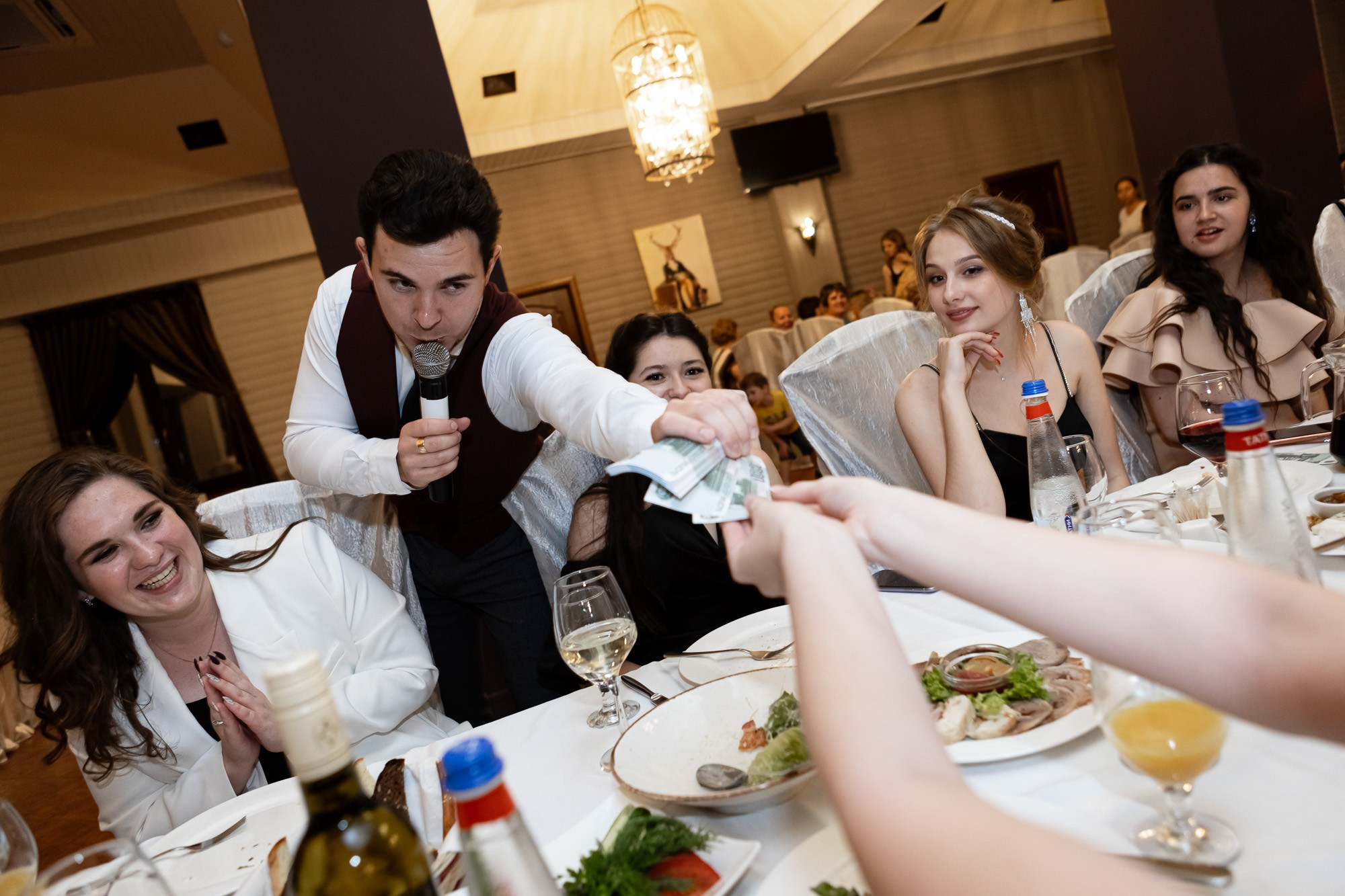 Фотосъёмка выпускного в школе. Свадебный фотограф, фотосъемка в Крыму, Севастополе, Симферополе, Ялте