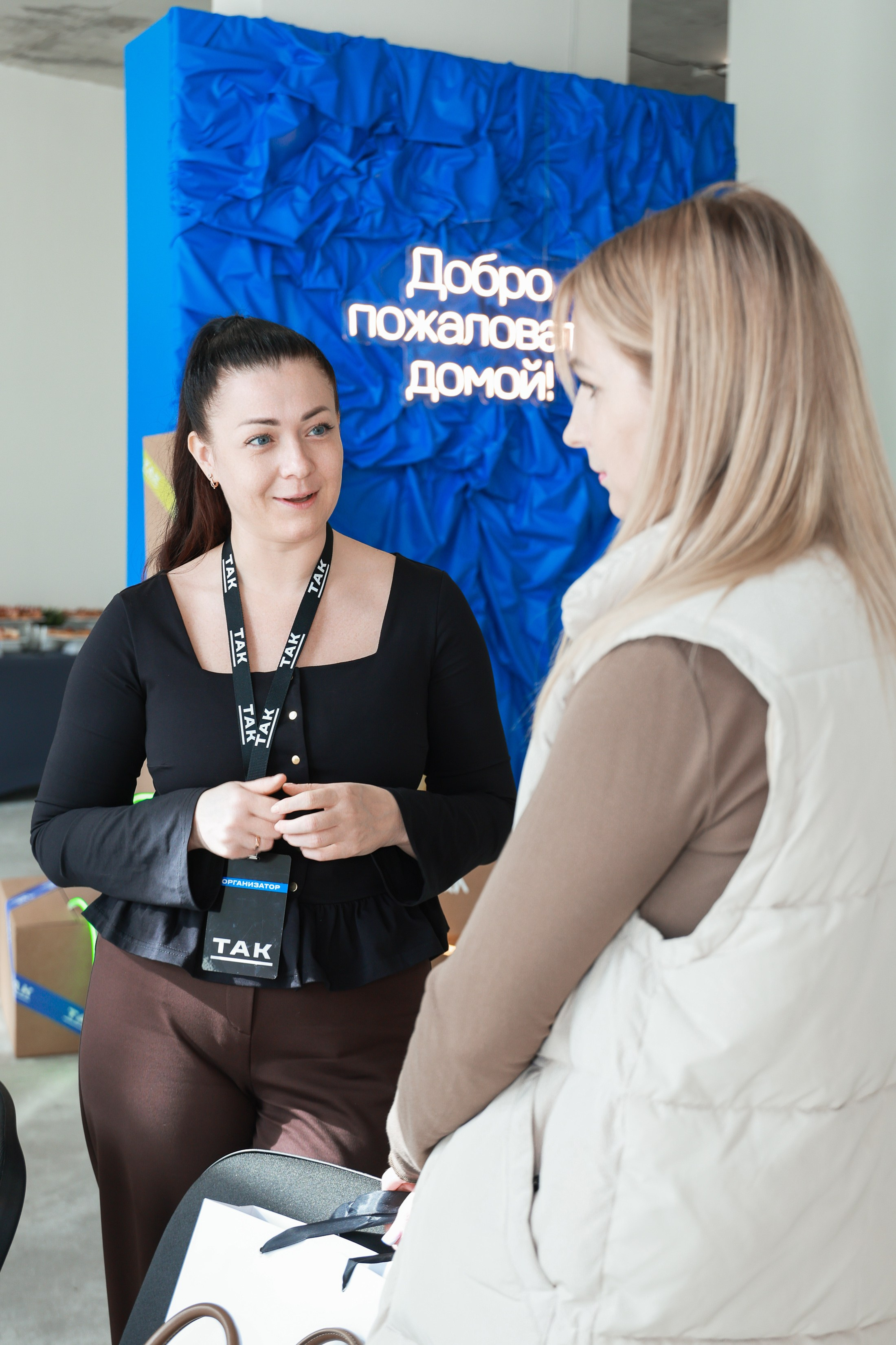 Выдача ключей Кварталы Телецентра 19I56. Фотограф Юлия Мальцева