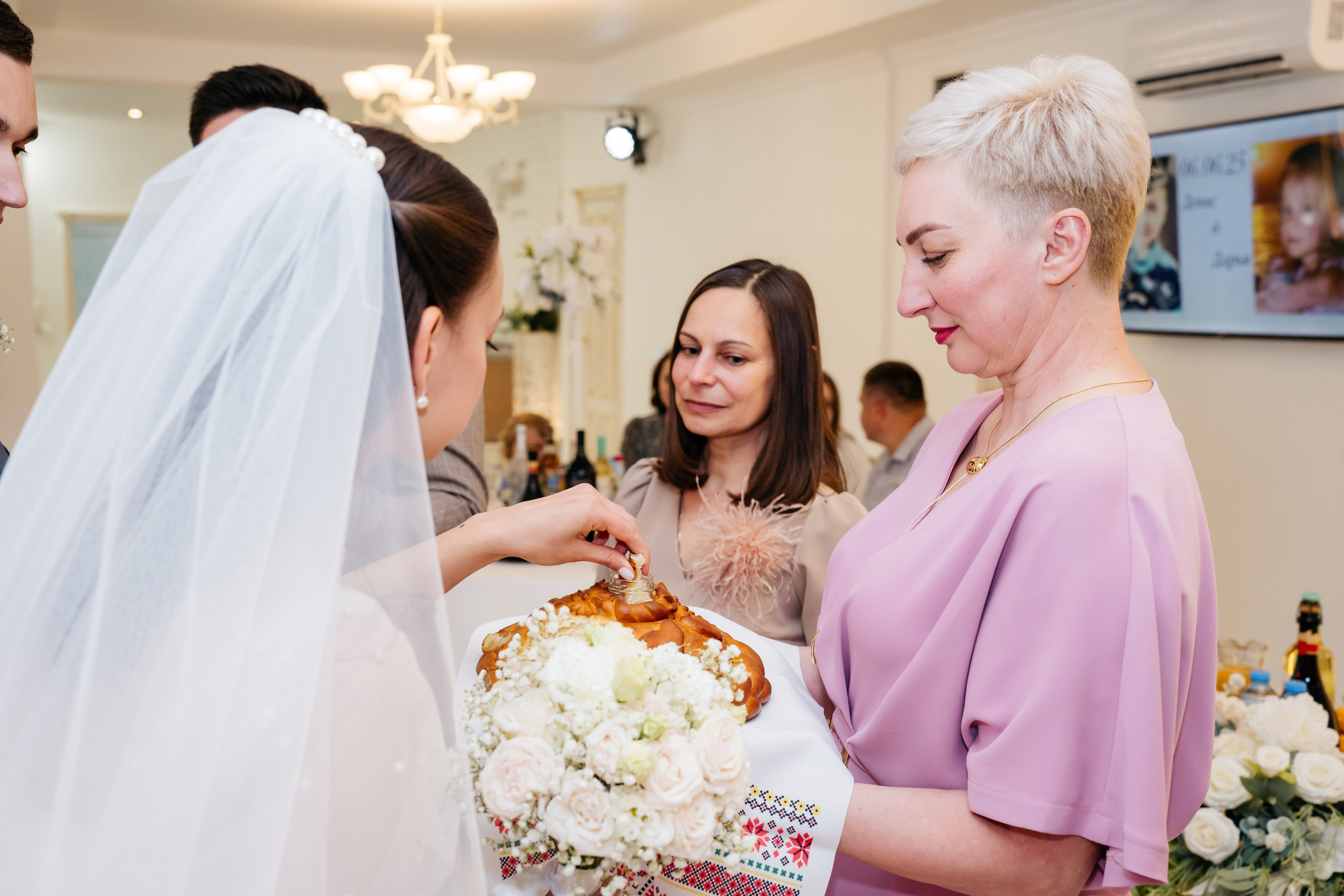 Дарья и Денис. Видеограф и Фотограф в Челябинске Ксения и Владимир Рюмины