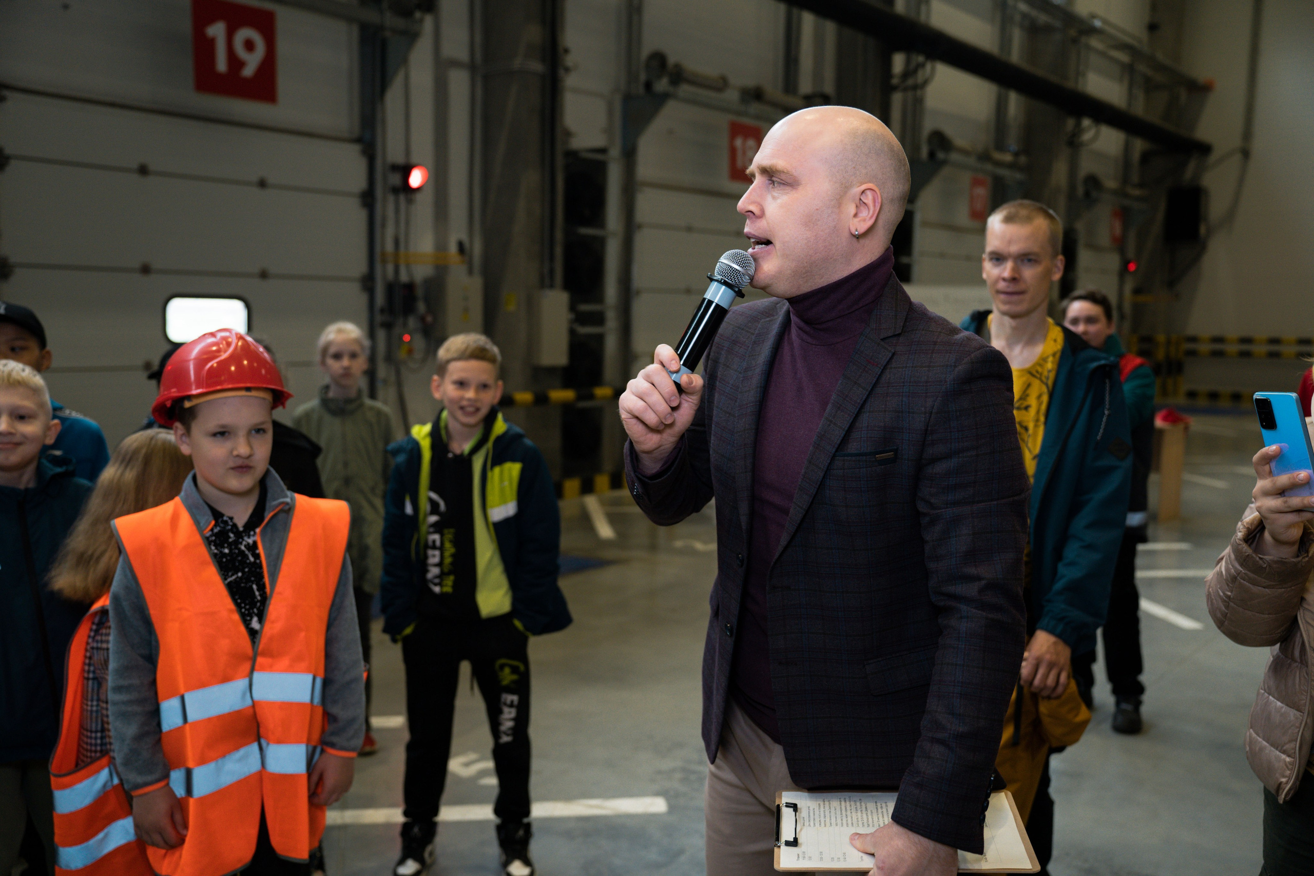 День детей в Пятерочке. Видеограф и Фотограф в Челябинске Ксения и Владимир Рюмины