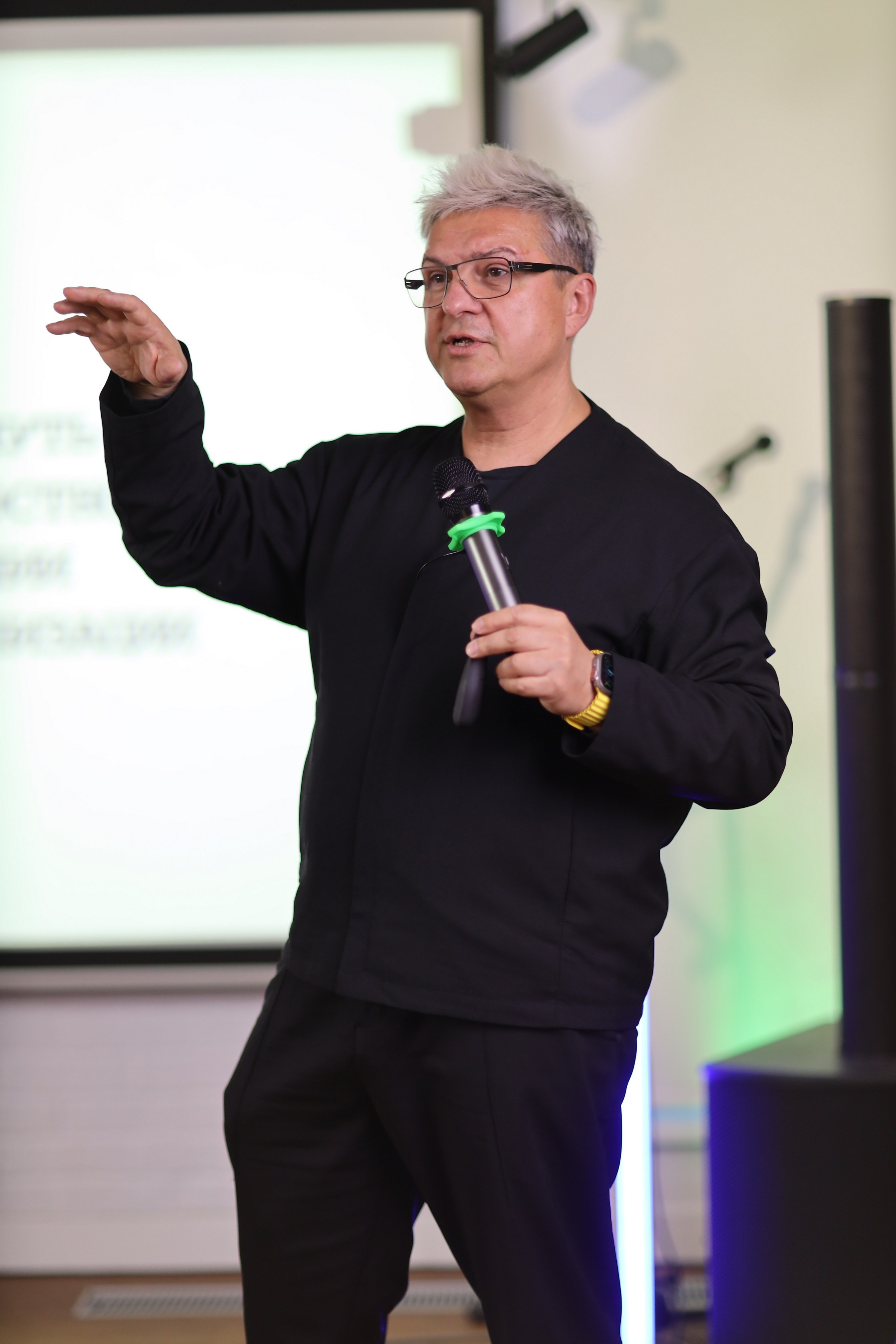 МастерМайнд 1.2. Съемка в студии под ваш запрос, студийные съемки, фотографии архитектурных объектов — Александр Евстигнеев — фотограф Москва