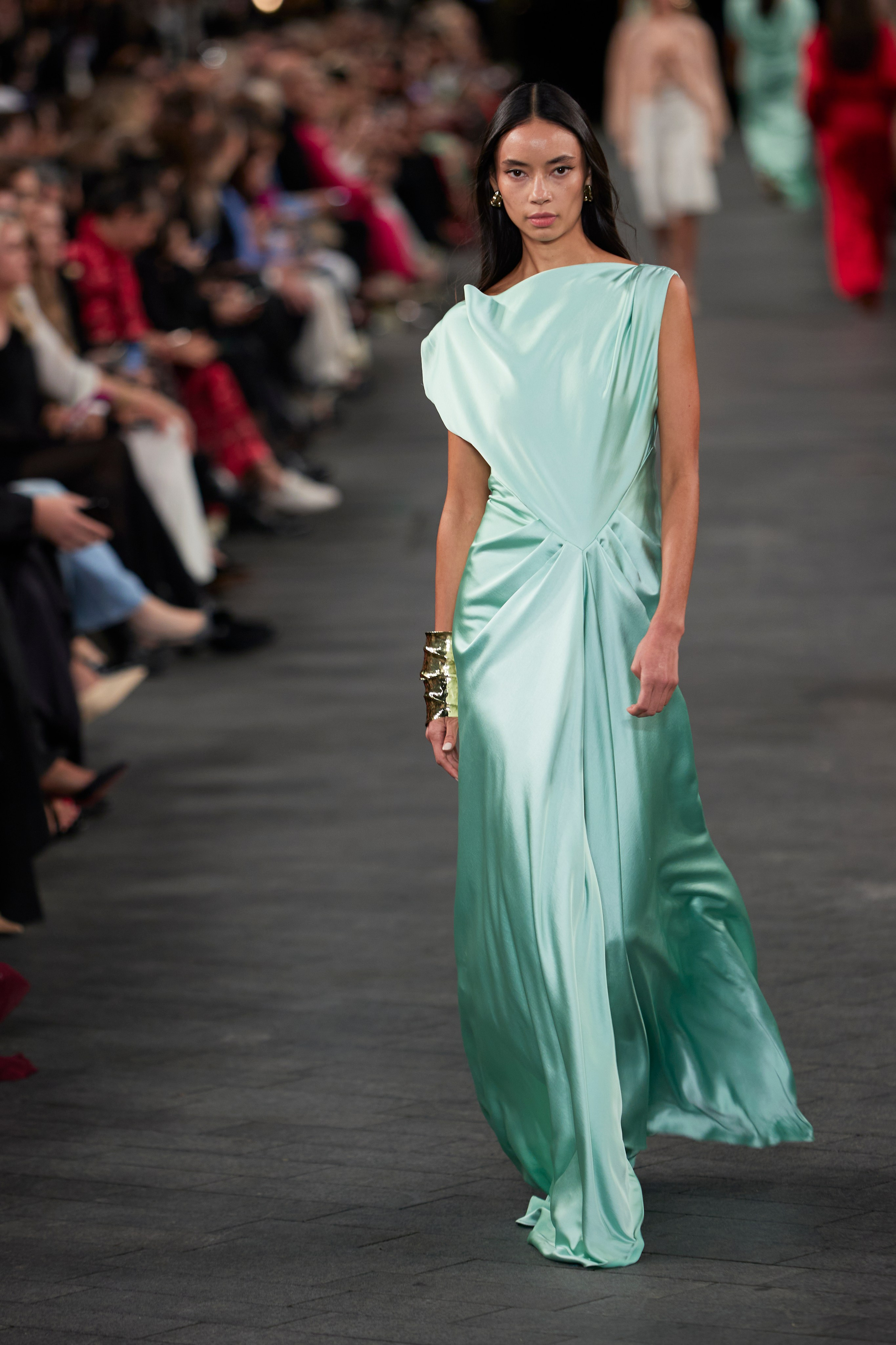 Carla Zampatti, AFW2025. Maria Poleshchuk, commercial photographer in Sydney