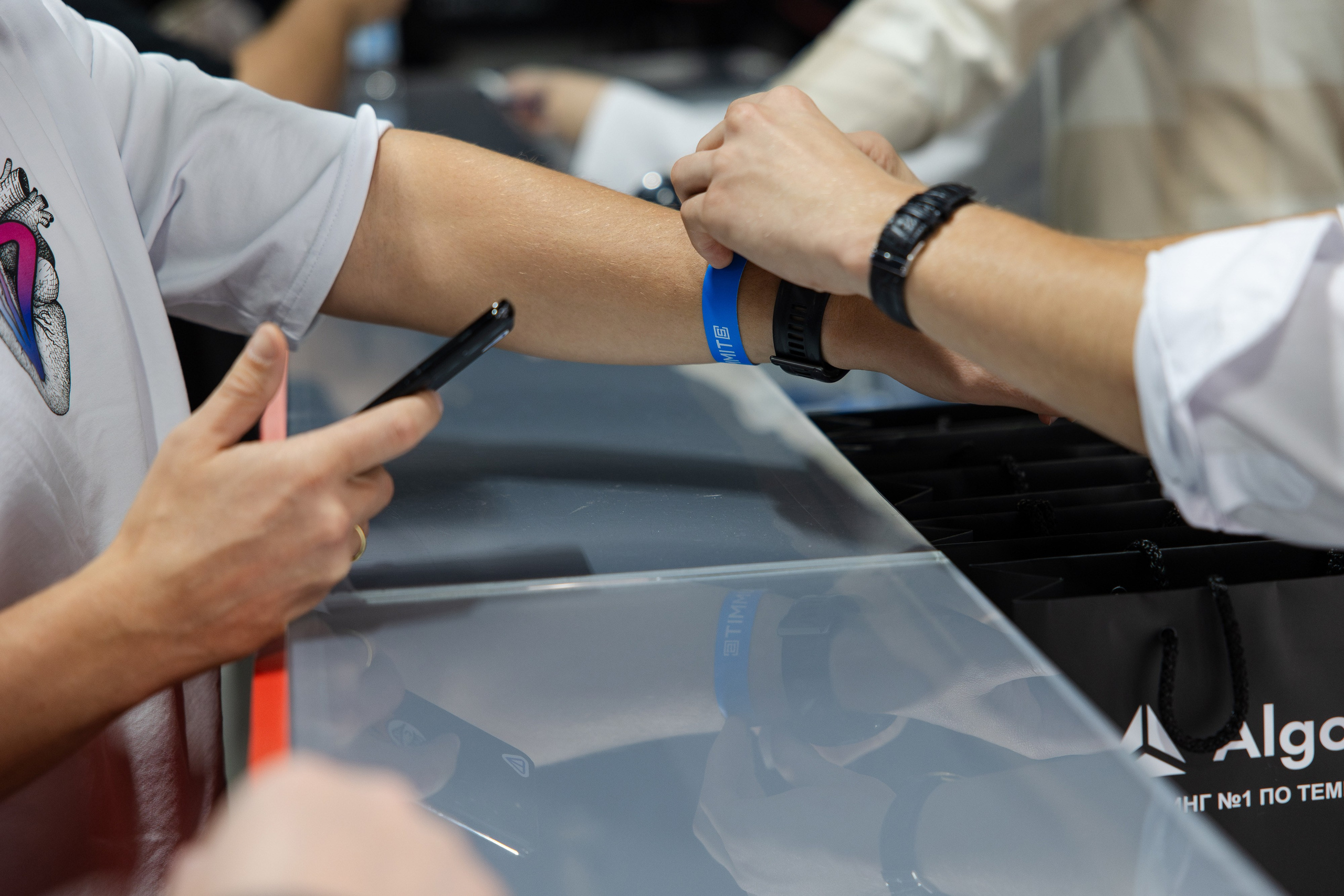 Crypto Summit. Свадебный репортажный фотограф в Москве