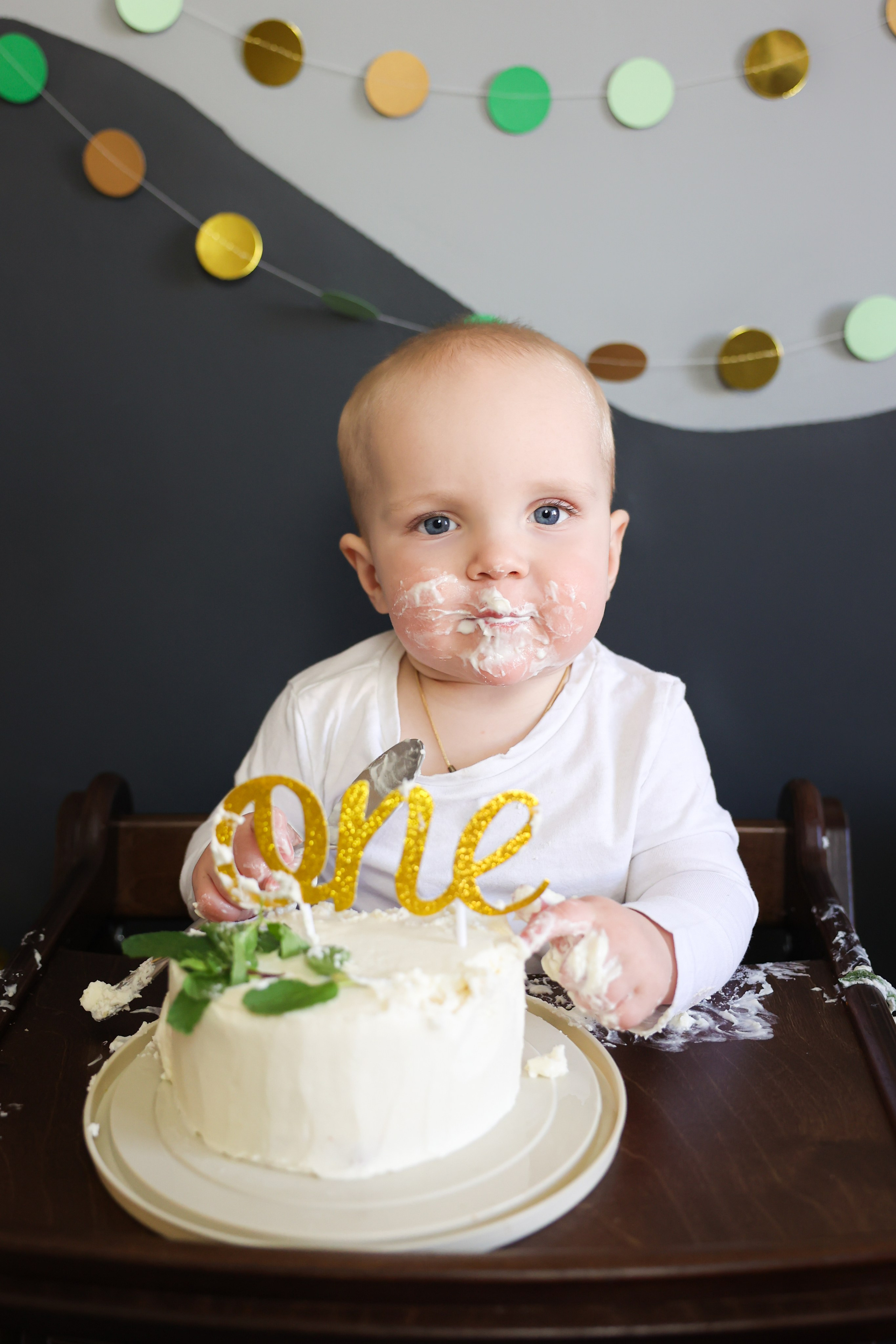 Ванечка и краш-торт. Оксана Ромашкина- семейный и ньюборн фотограф из Москвы