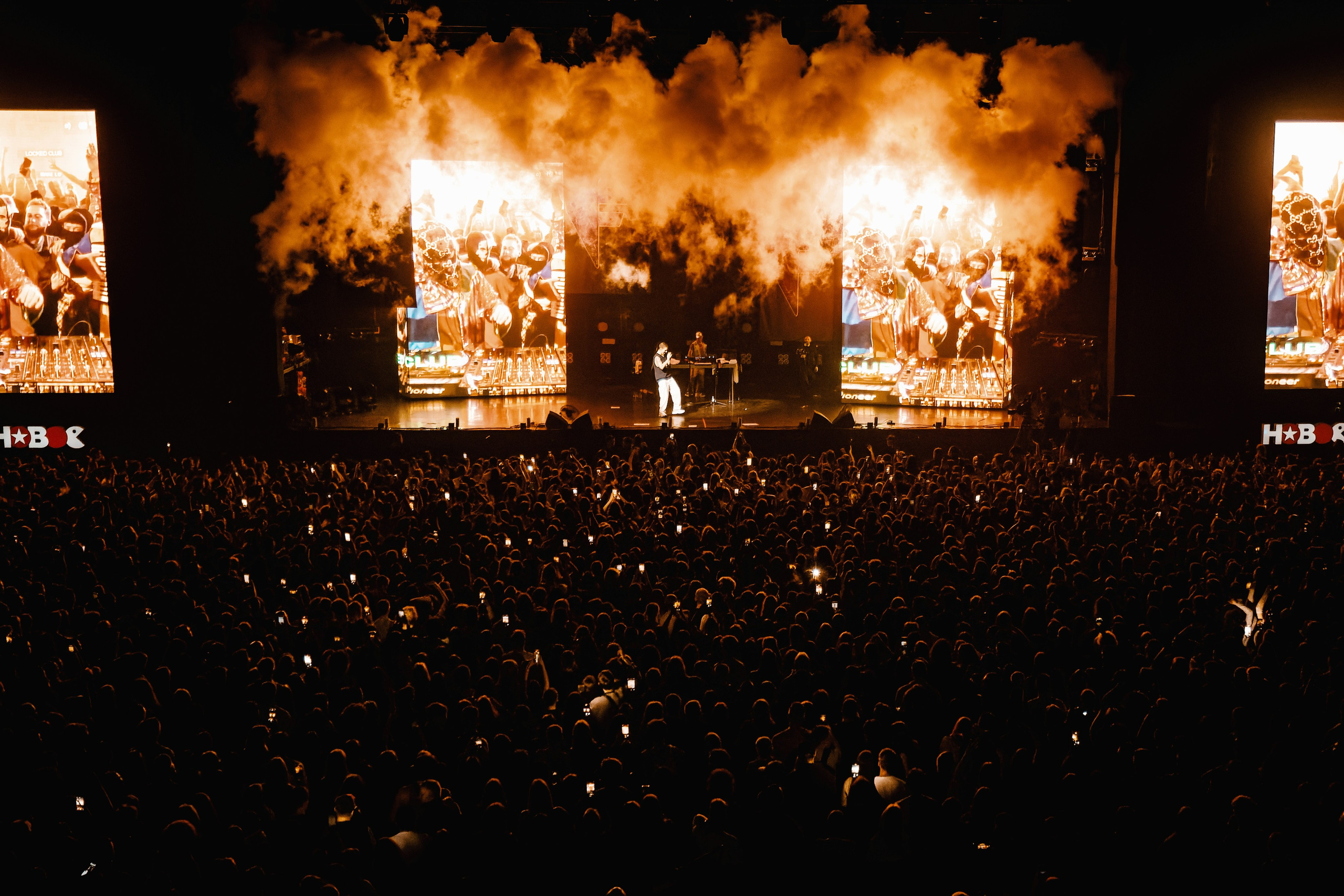 Feduk VK Stadium 14.04.2024. Репортажный фотограф и видеограф в Москве