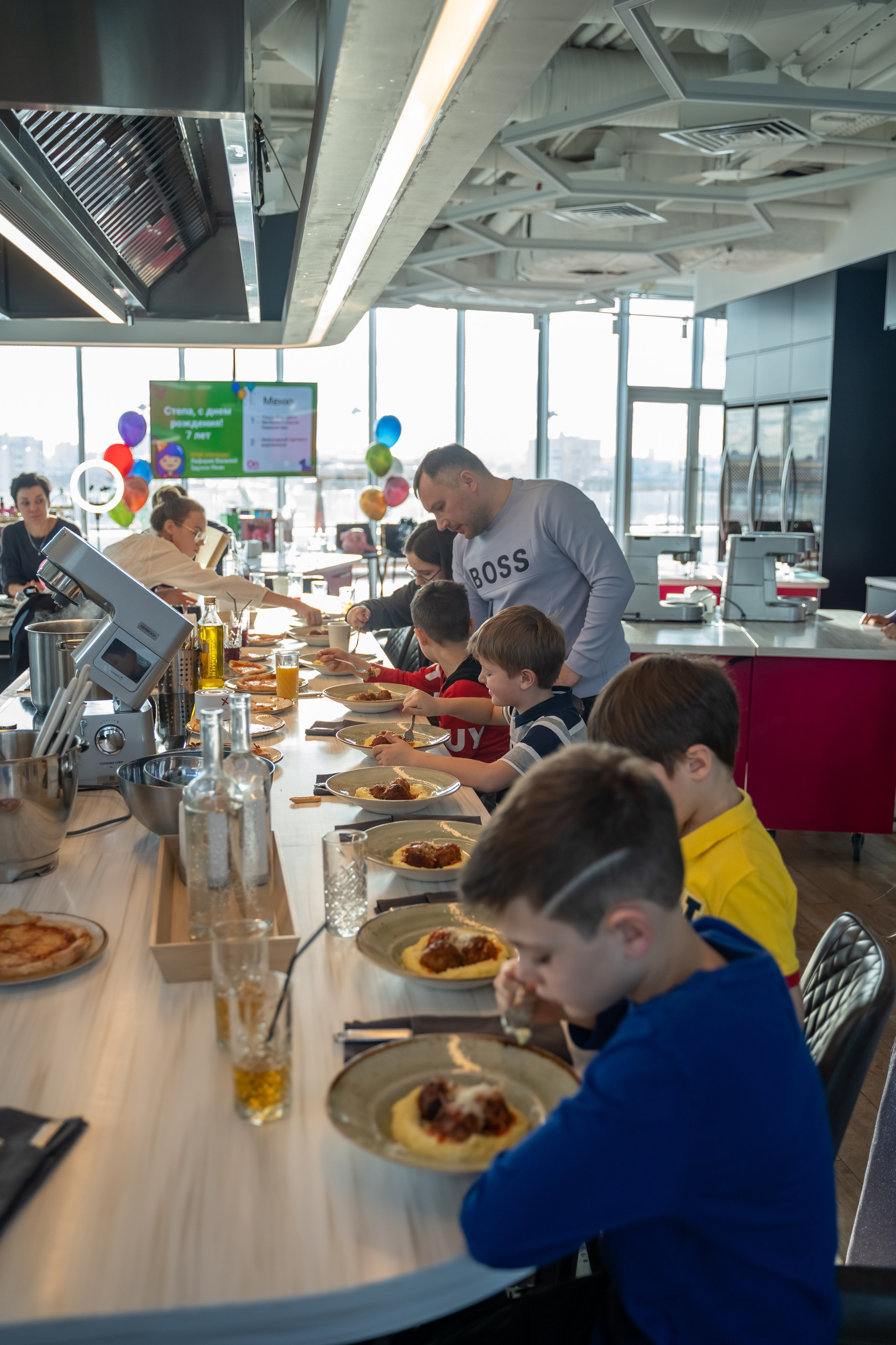 День Рождения в кулинарной студии. Фотограф в Одинцово, Москве