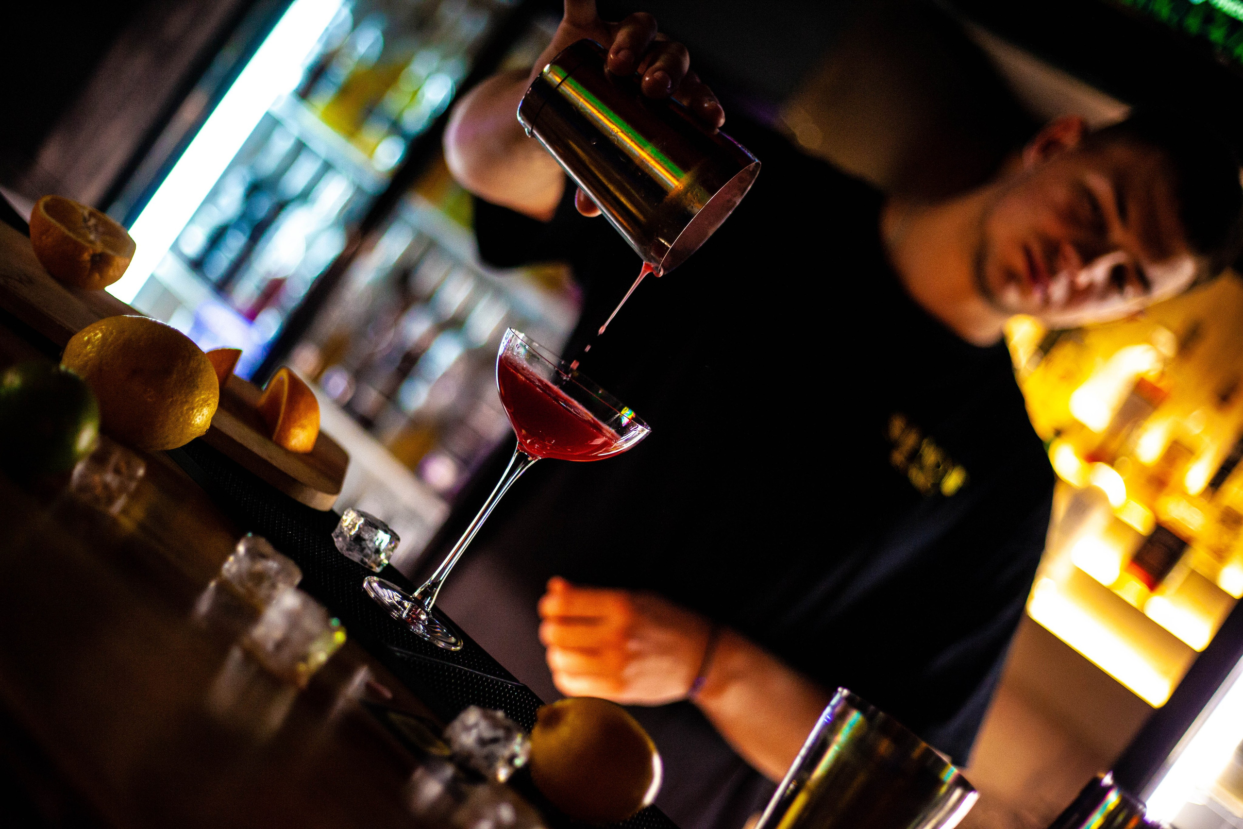 Шот Бар. Уличный фотограф Города N