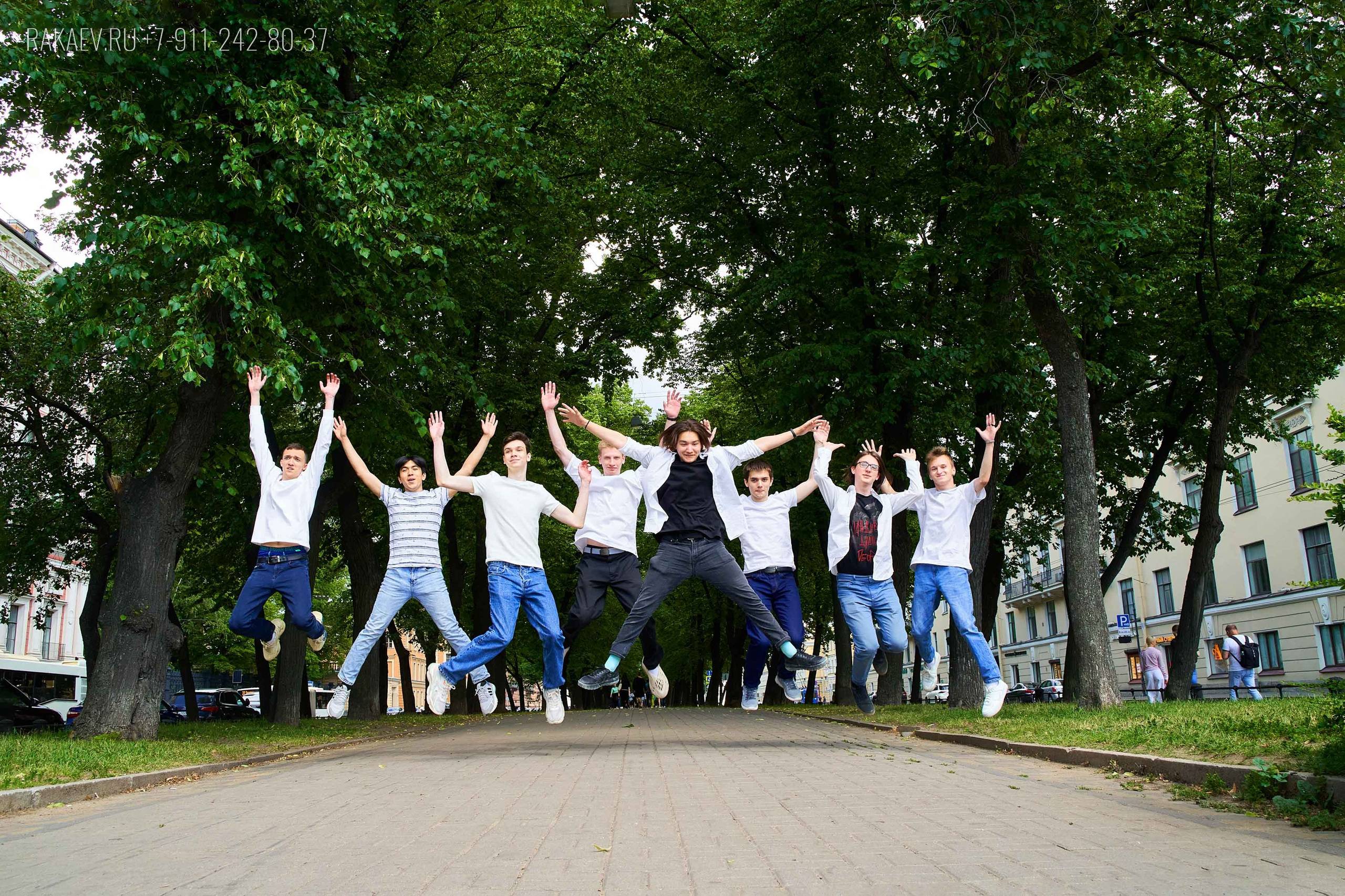 ПРАЗДНИК-ПРОГУЛКА-ВЫПУСКНОЙ. Артем Ракаев — фотограф и видеомейкер из Санкт-Петербурга
