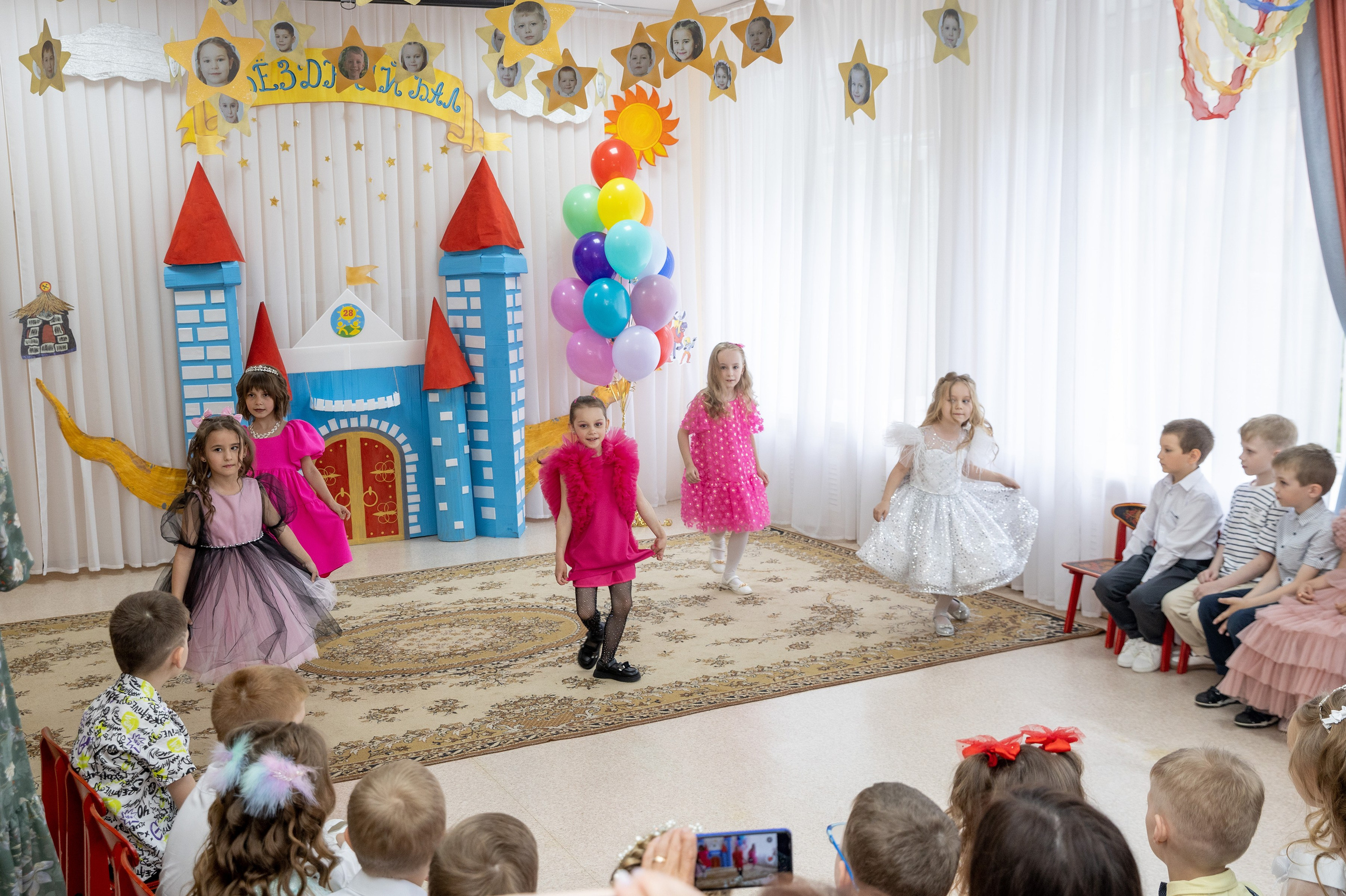 Выпускные в детском саду. Свадебный и семейный фотограф в Костроме Константин Квашнин