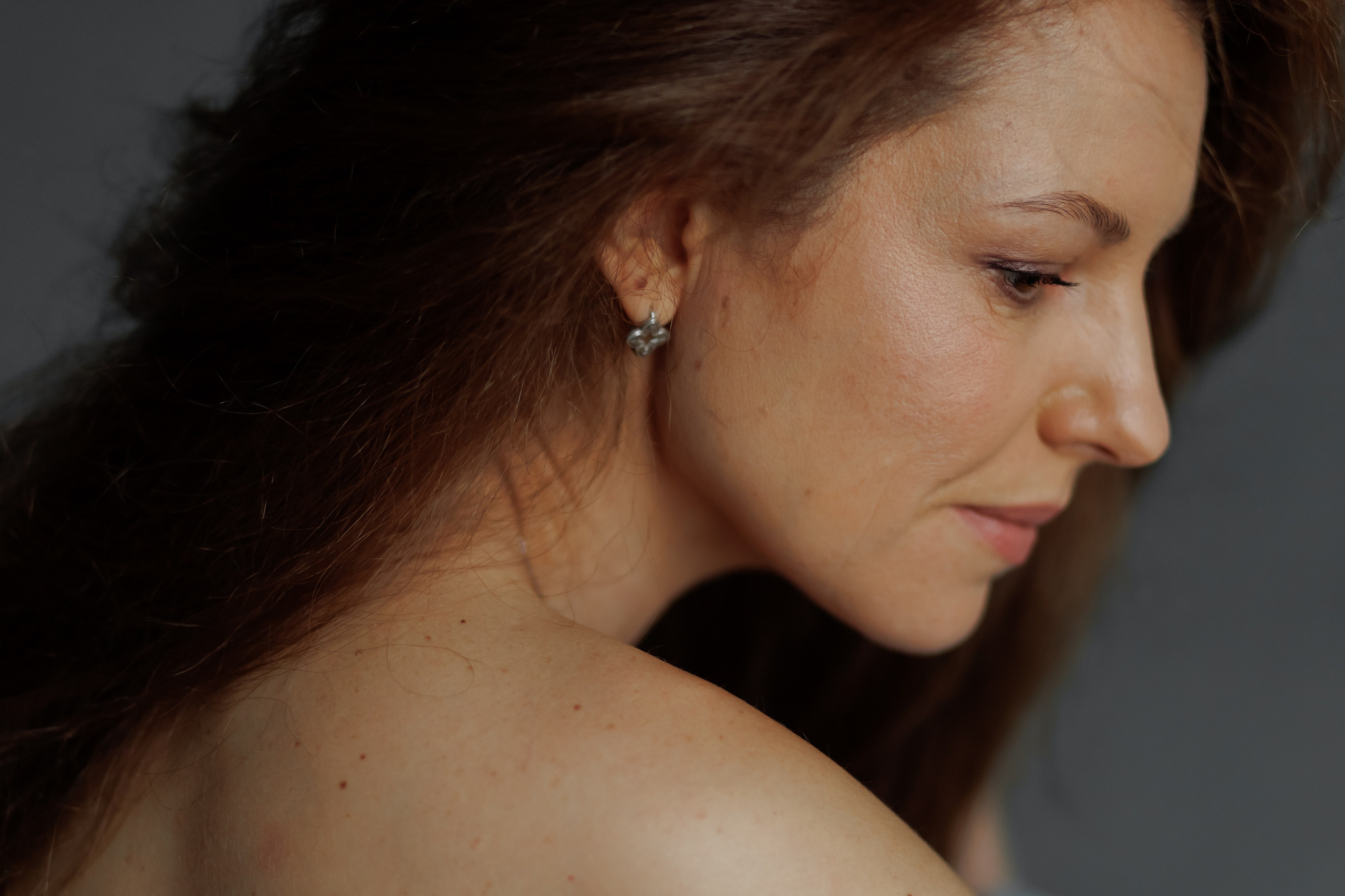 Портретная фотосессия в Костроме, естественная фотосессия без использования ИИ. Портретный и репортажный фотограф Екатерина Селиверстова, Кострома