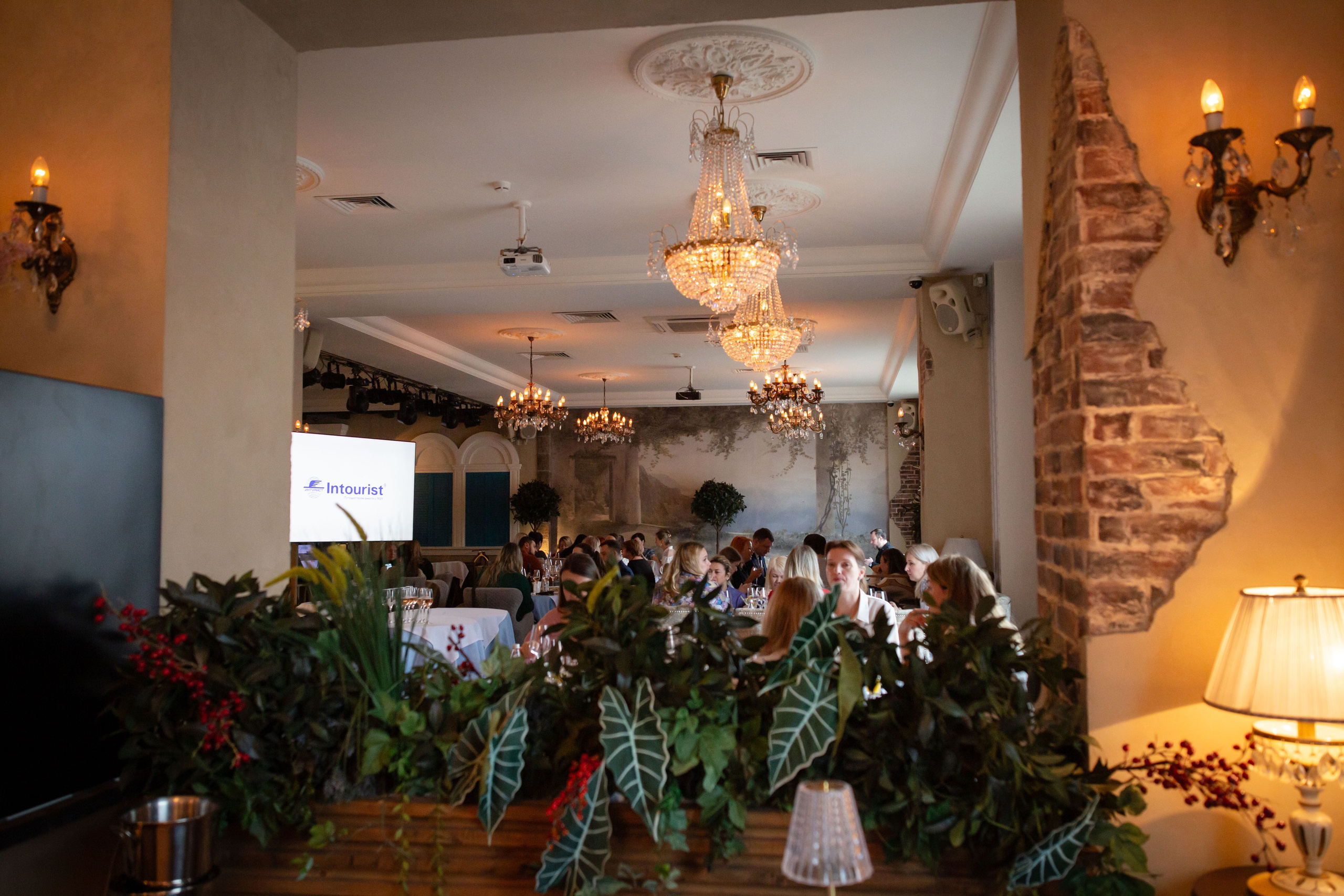 Москва бизнес завтрак ресторан La Provincia. Семейный и детский фотограф Анна Петракова