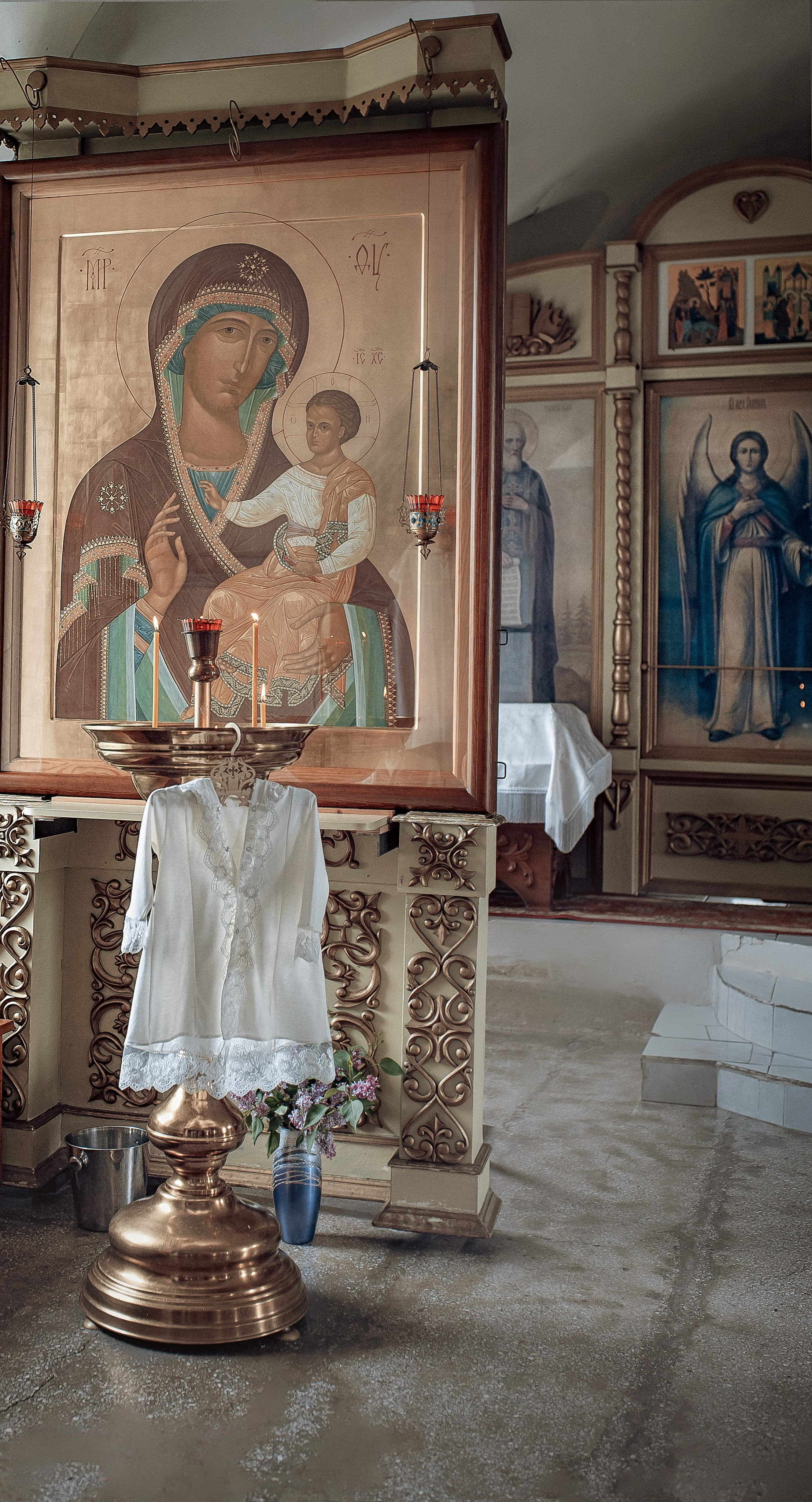 Крещение Машеньки в Свято-Троицком соборе Емельяново. Фотографы крещения/венчания  Красноярск Татьяна и Вячеслав Переваловы