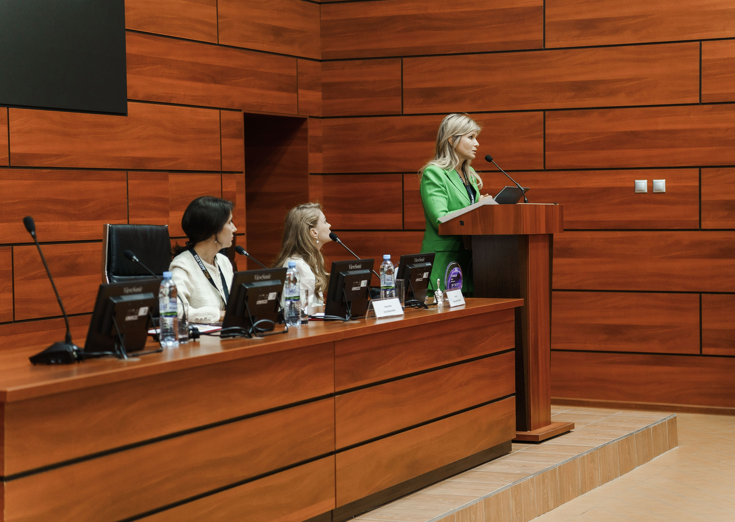 СПИКЕРЫ. PRO-AGELESS