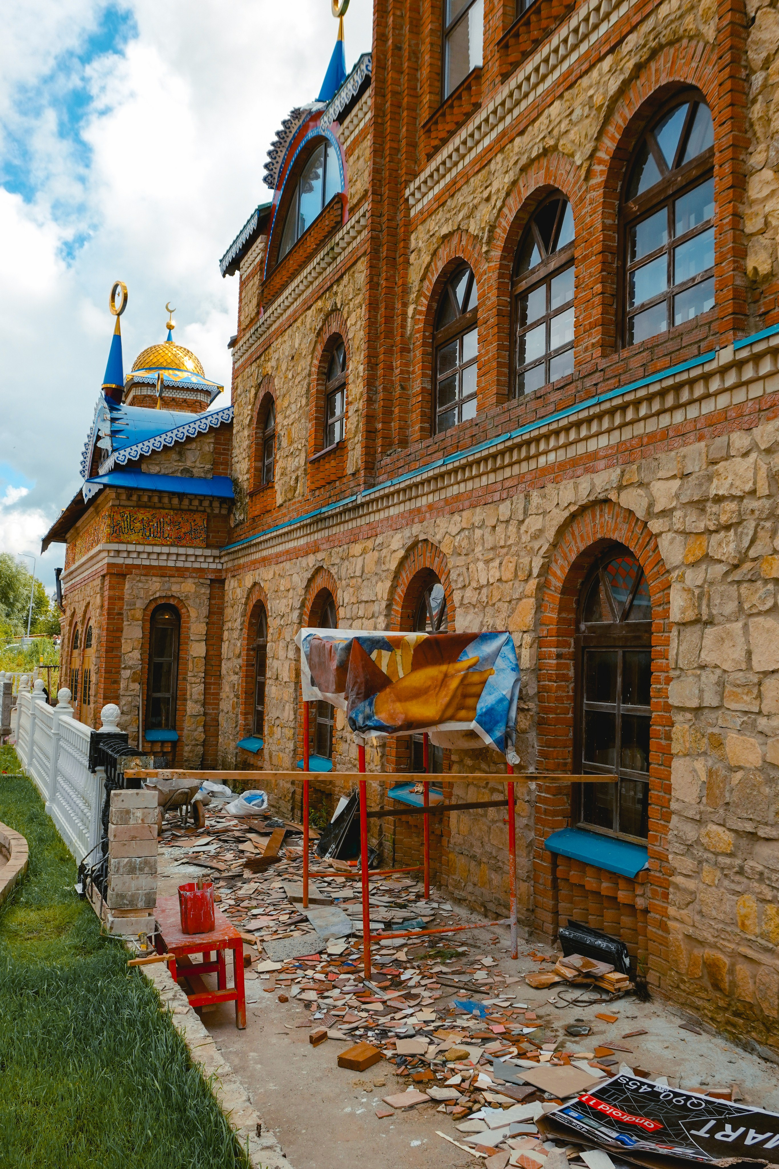 Строительство храма в Казани. Фотограф Алиса Аспер