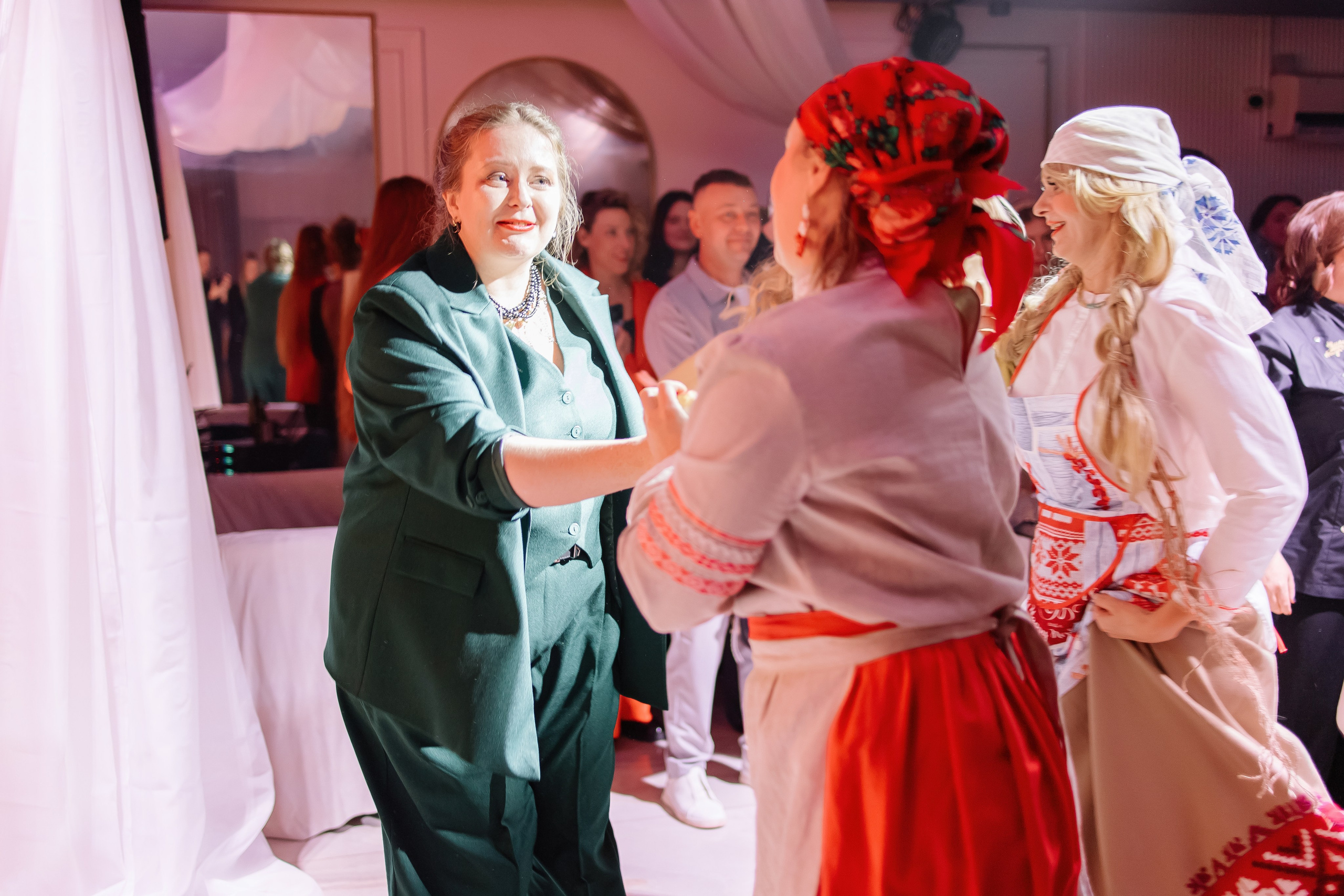 Шоу тортов 2. Свадебный фотограф