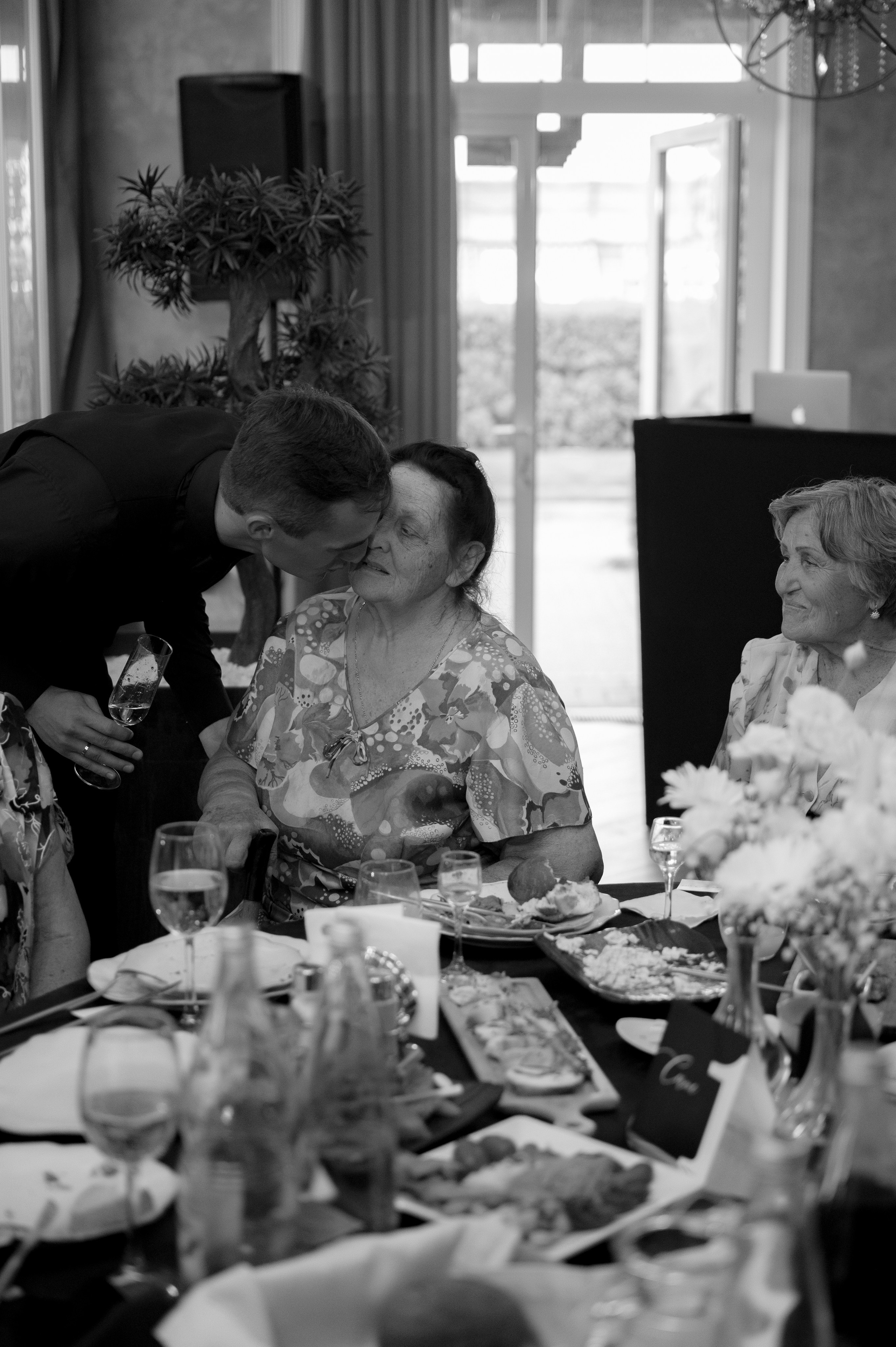 Влад и Александра. Свадебный фотограф и видеограф