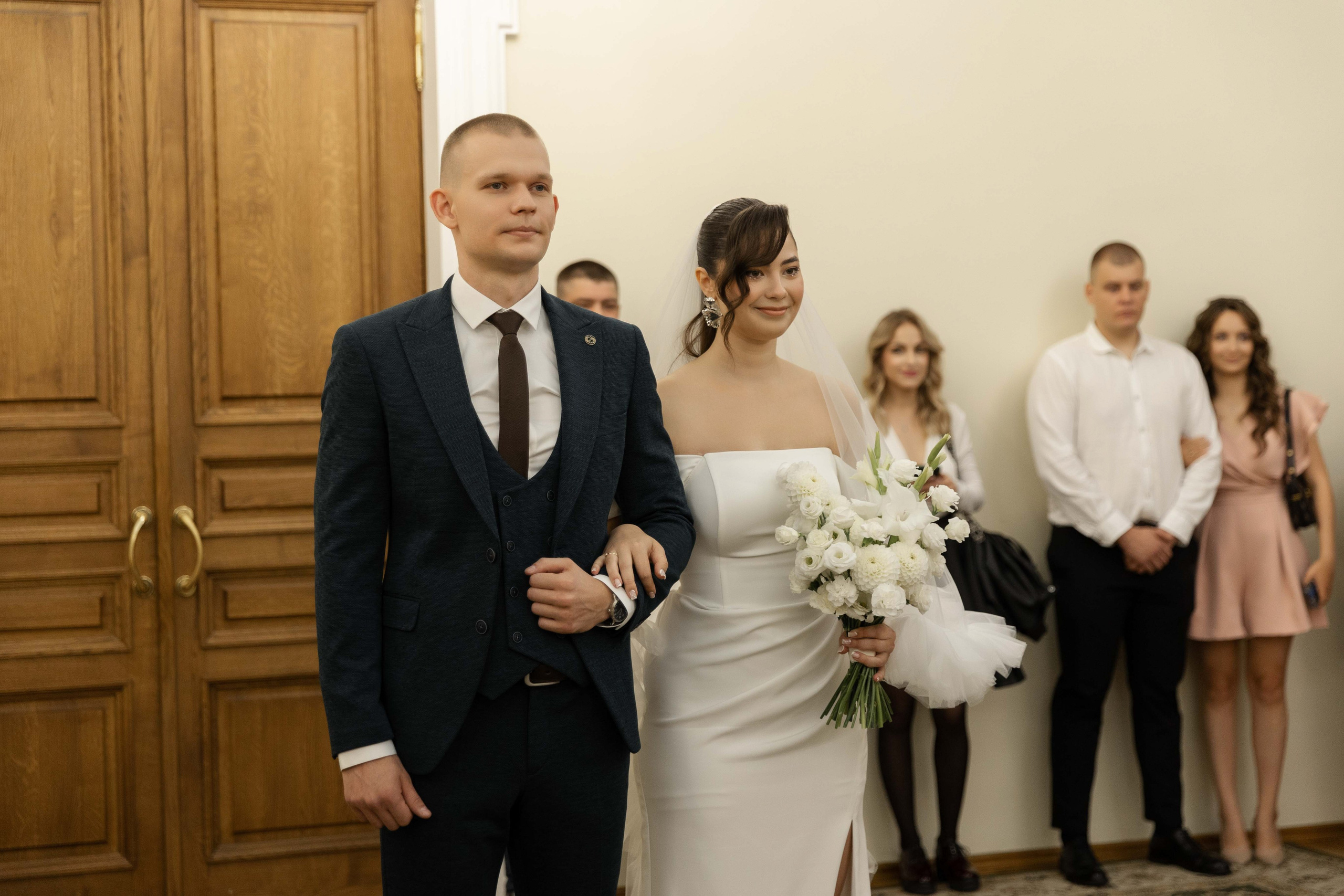 Вера и Илья. Я Ира и я фотографирую свадьбы более 10 лет