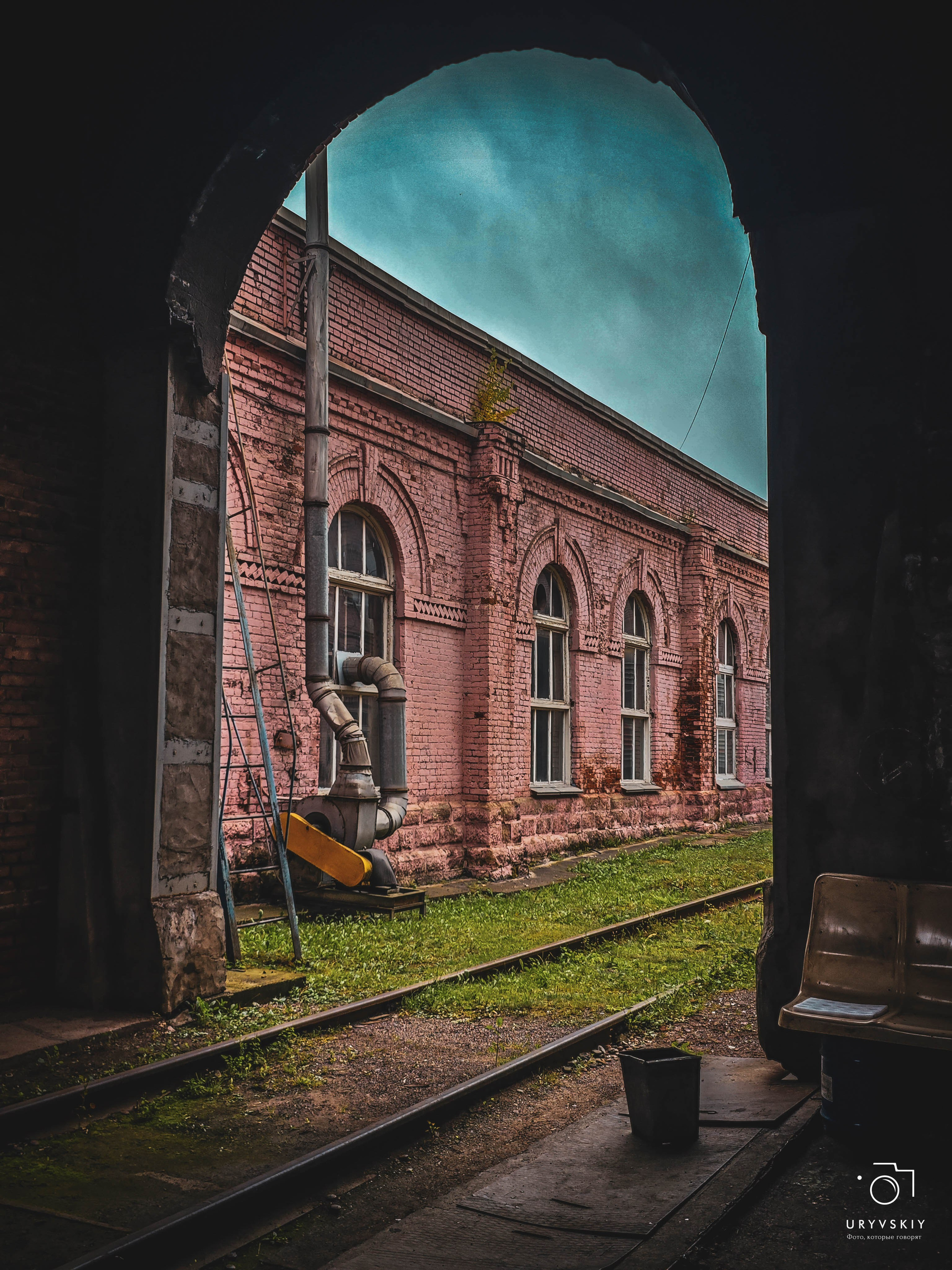 Красноярский электровагоноремонтный завод. Игорь Урывский. Фотограф Красноярск