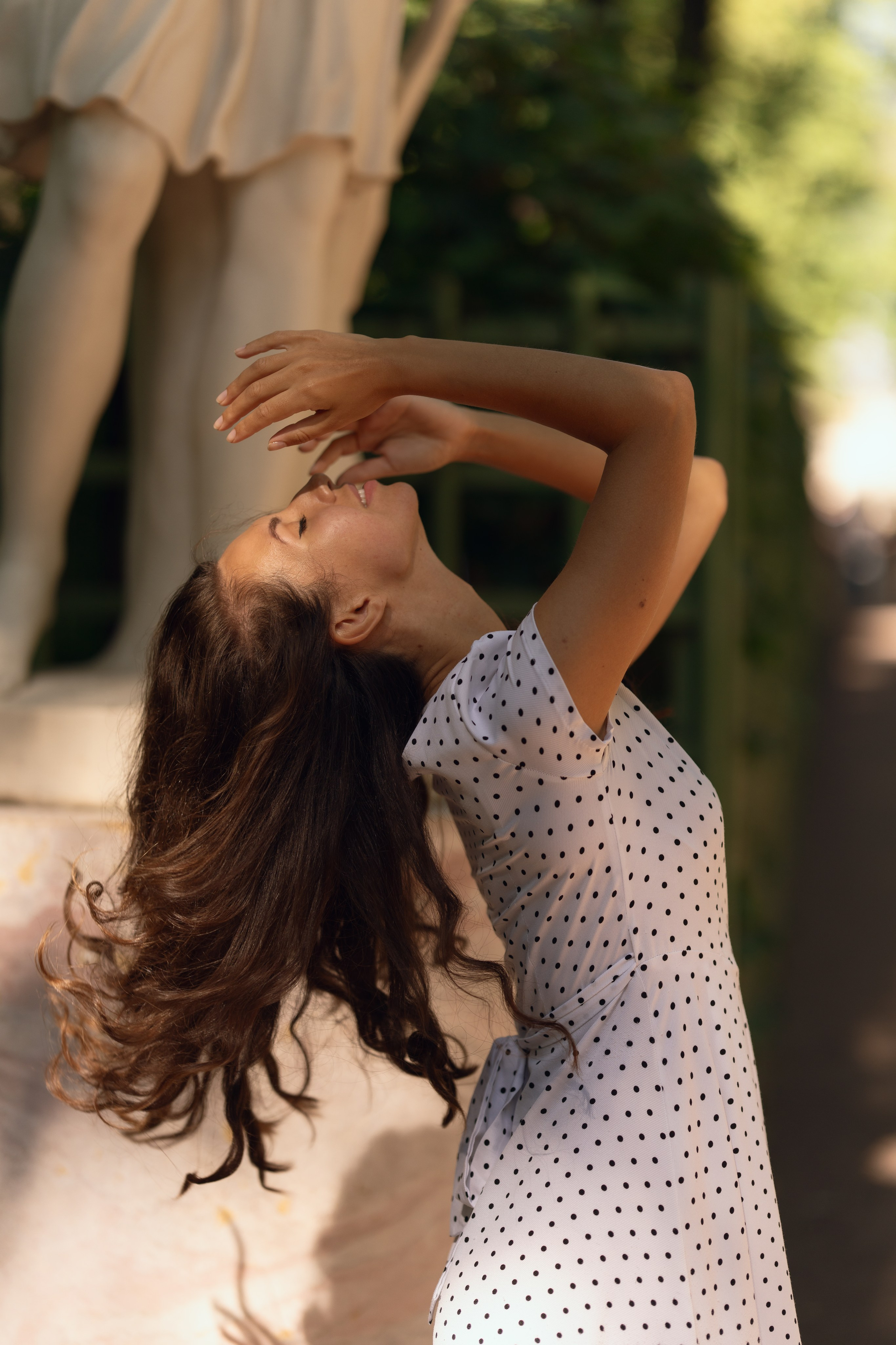 Виолетта в Летнем саду. Семейный и портретный фотограф в Санкт-Петербурге Татьяна Гримоть