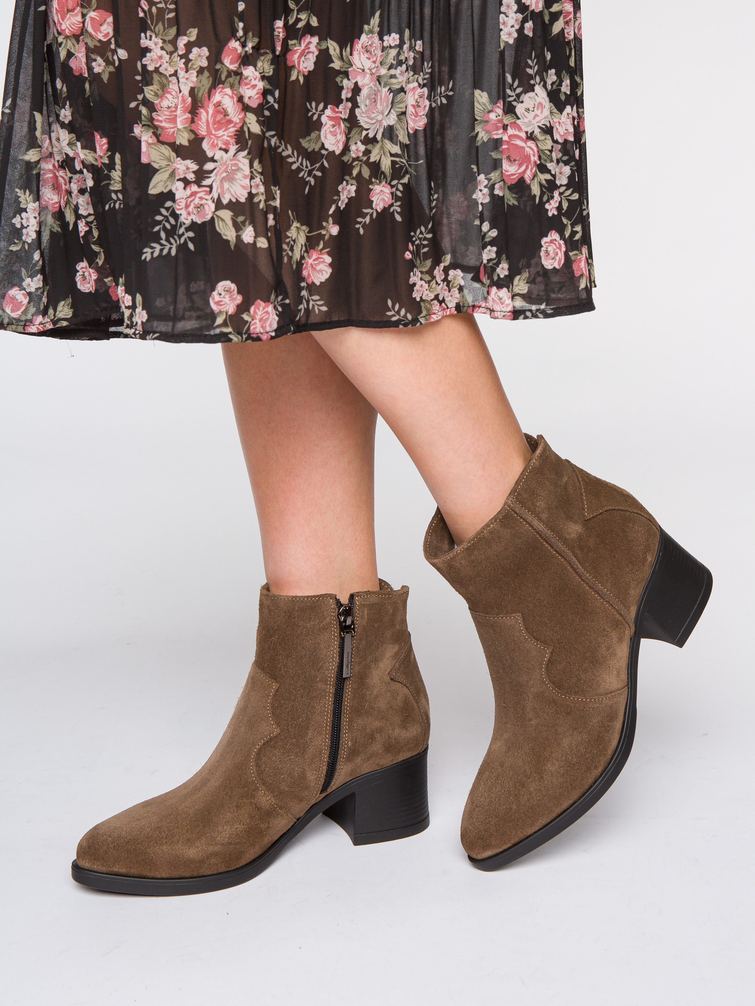 Обувь на модели. Фотограф Мария Кольцова