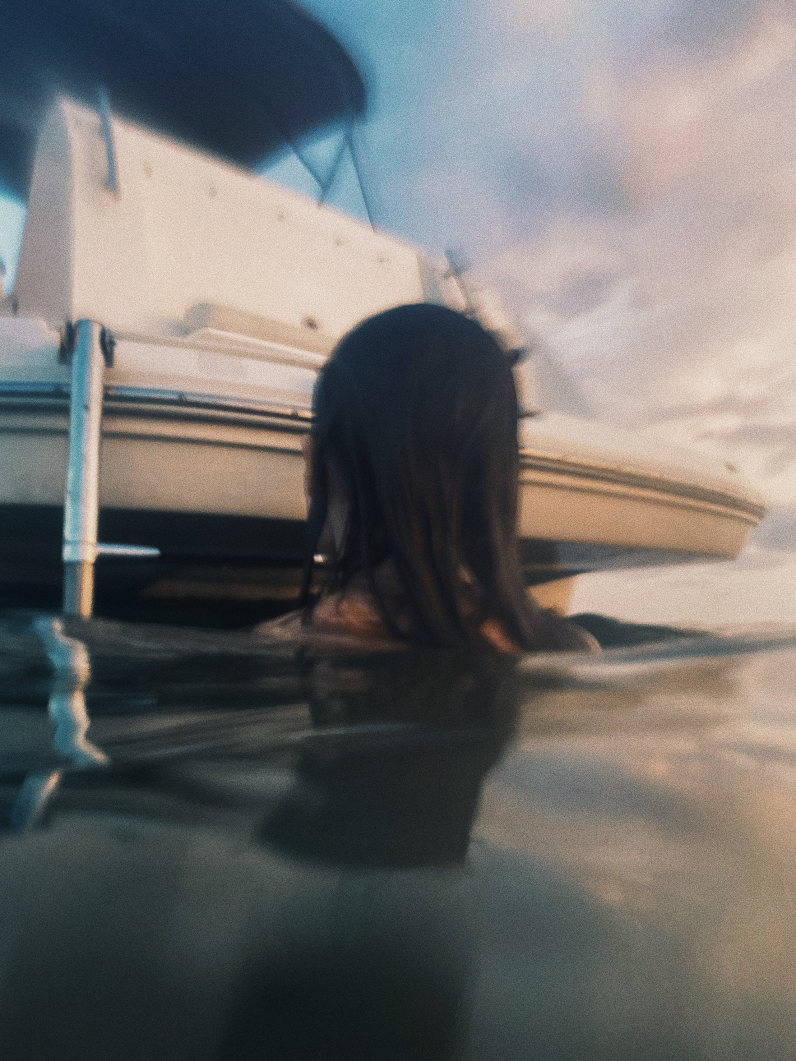 Underwater. Carolinetru