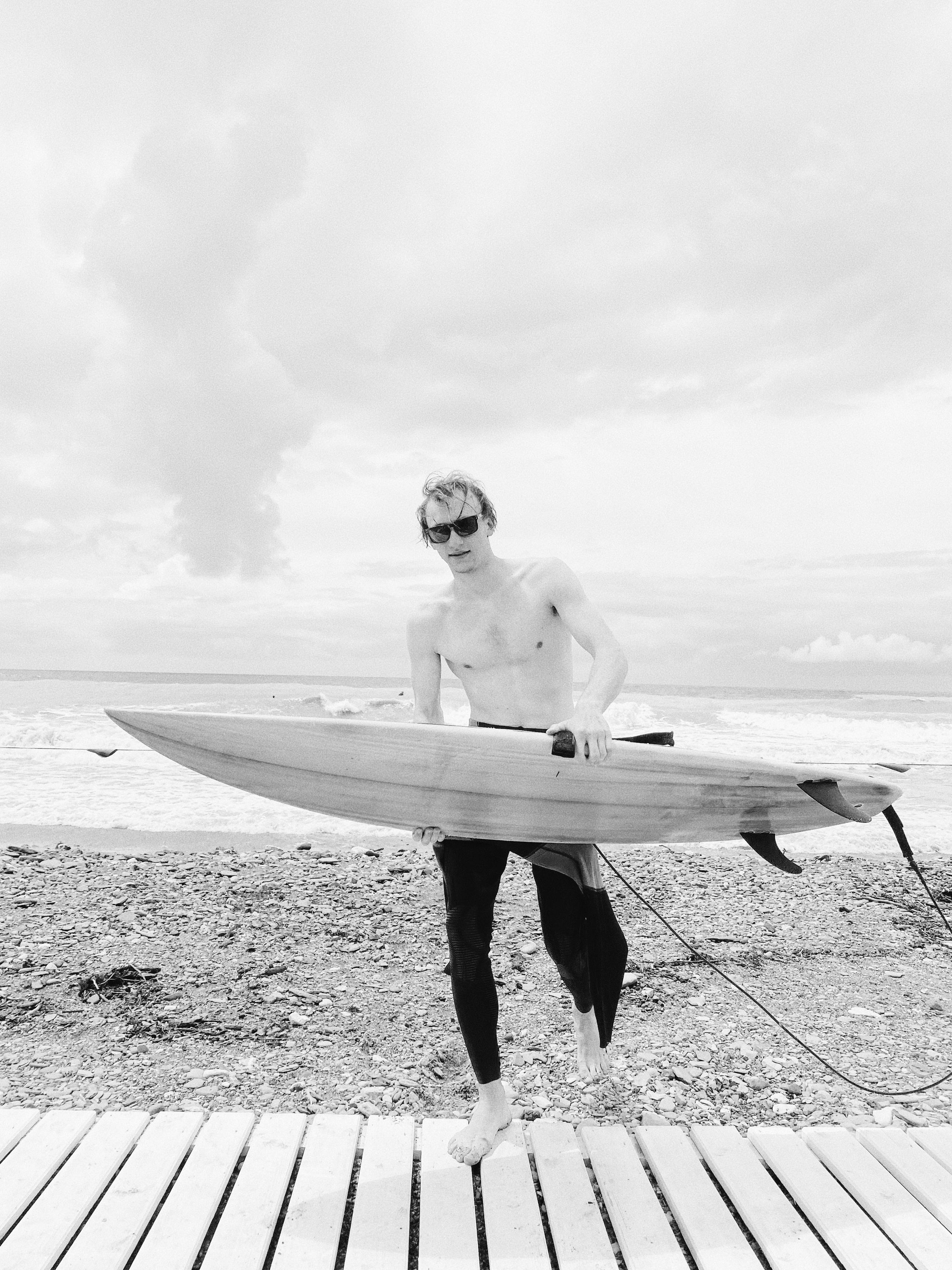 Surfing. Carolinetru