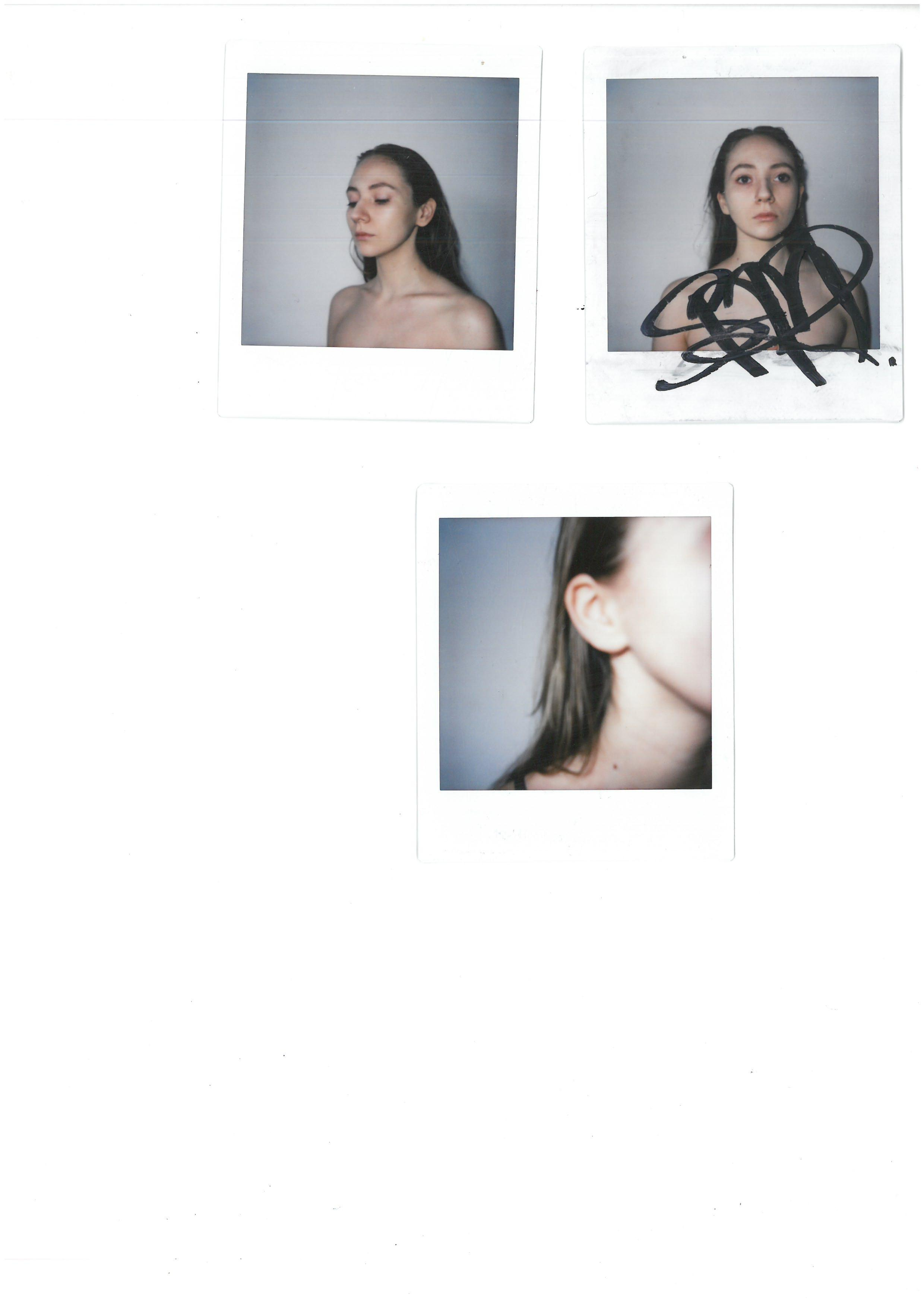 Polaroid. Carolinetru