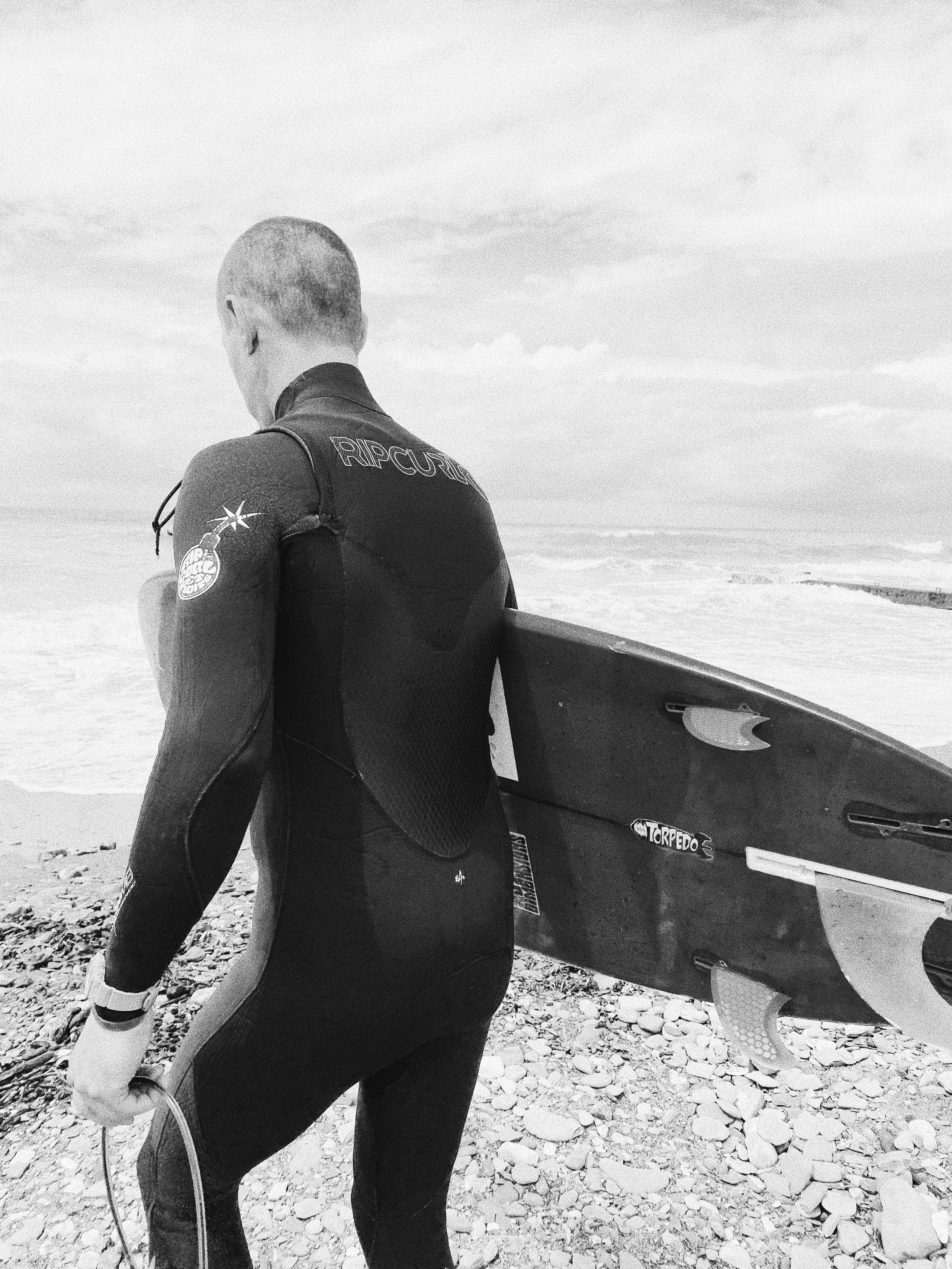 Surfing. Carolinetru