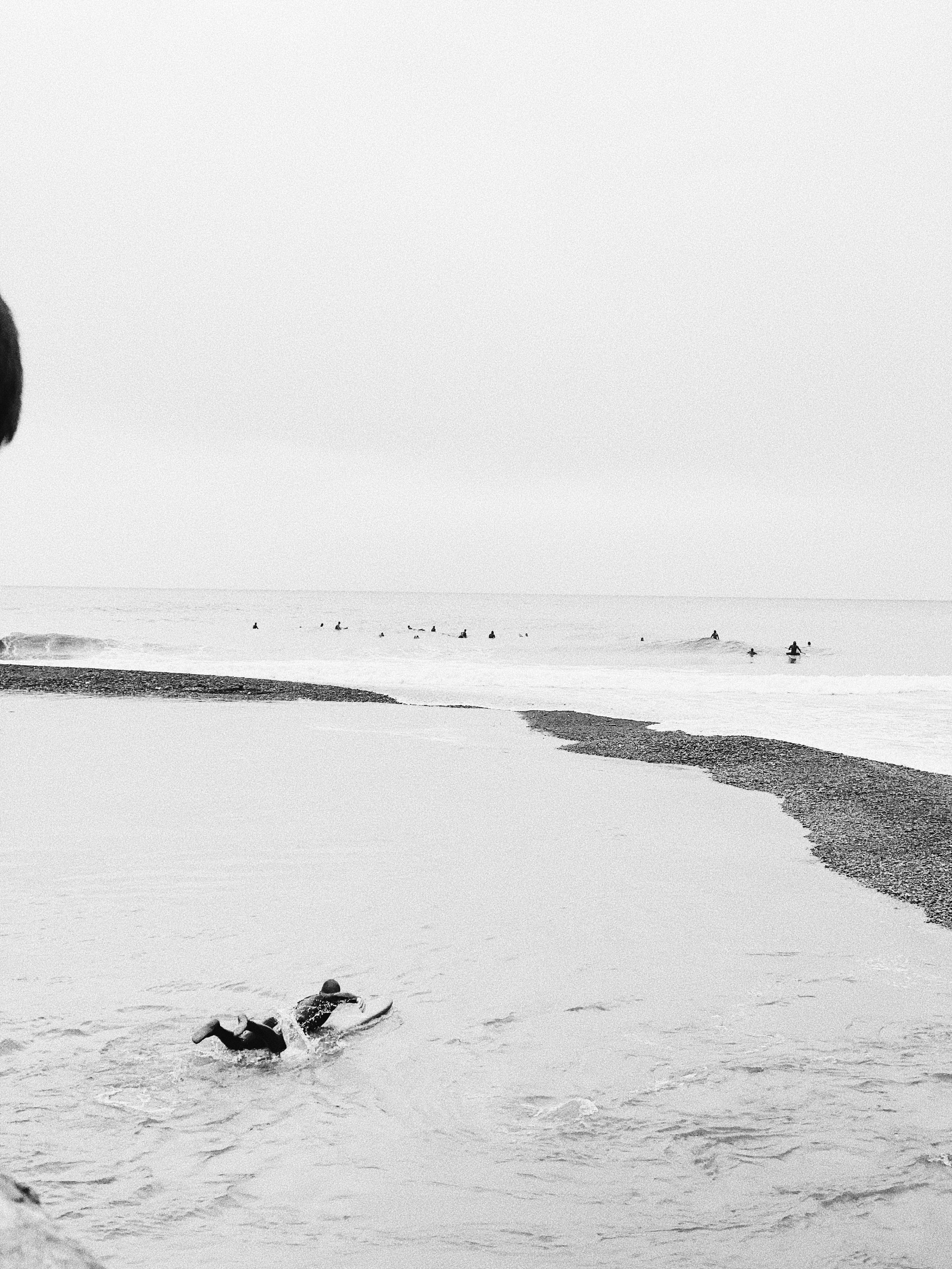 Surfing. Carolinetru