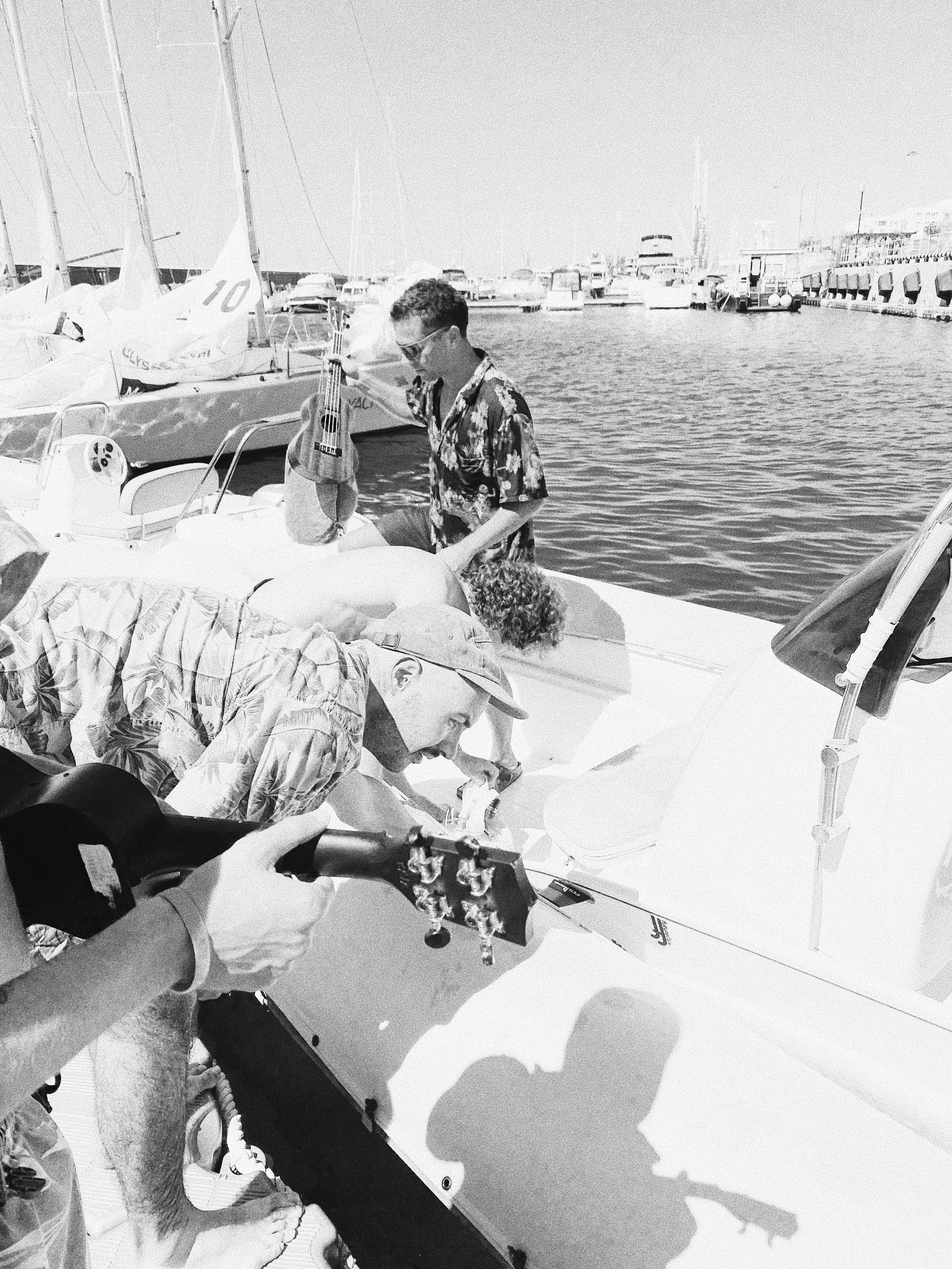 Surfing. Carolinetru