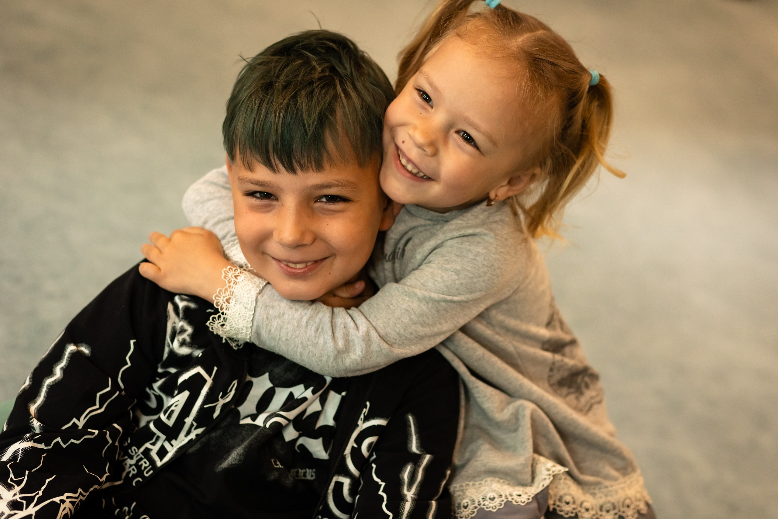 Катя с детками