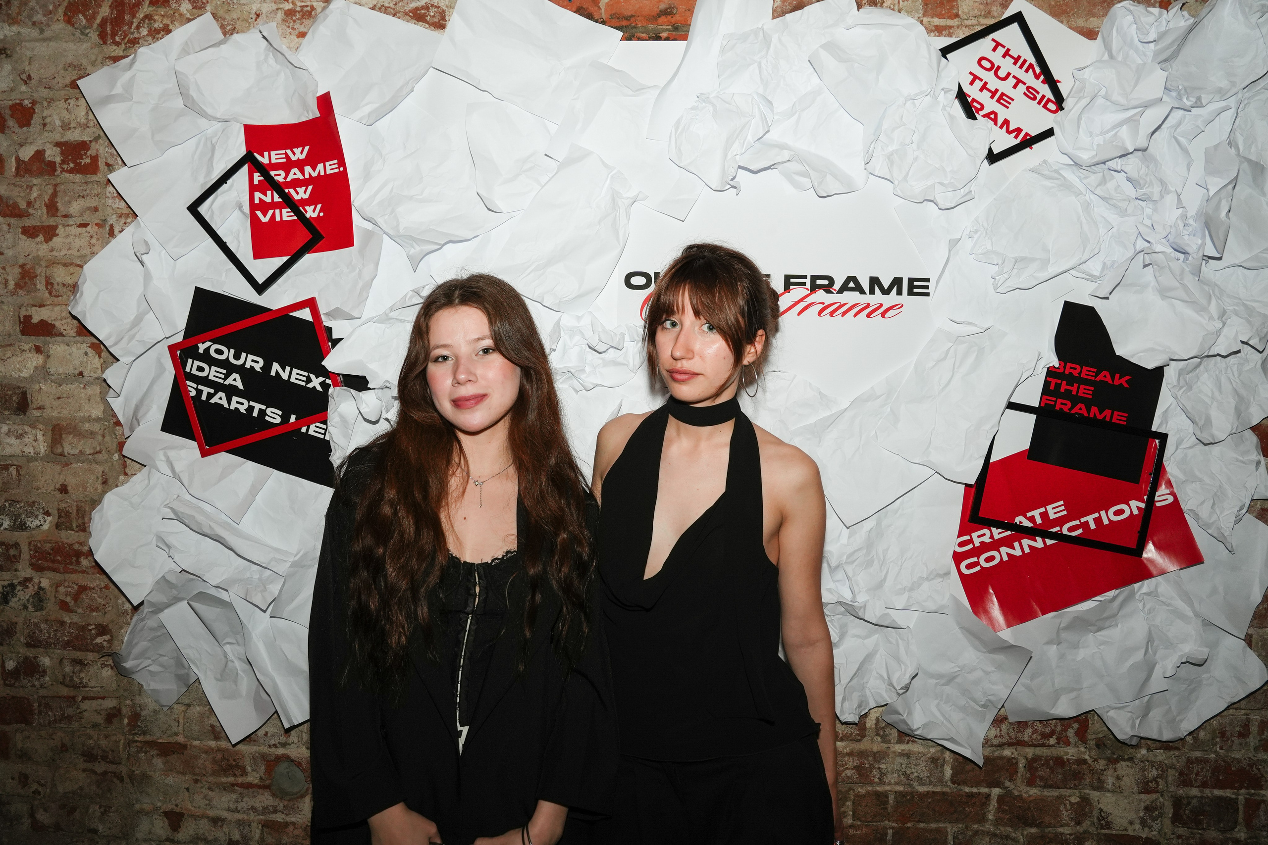 «OUT OF FRAME» / 18.06. Репортажный фотограф в Москве Старовойтов Матвей
