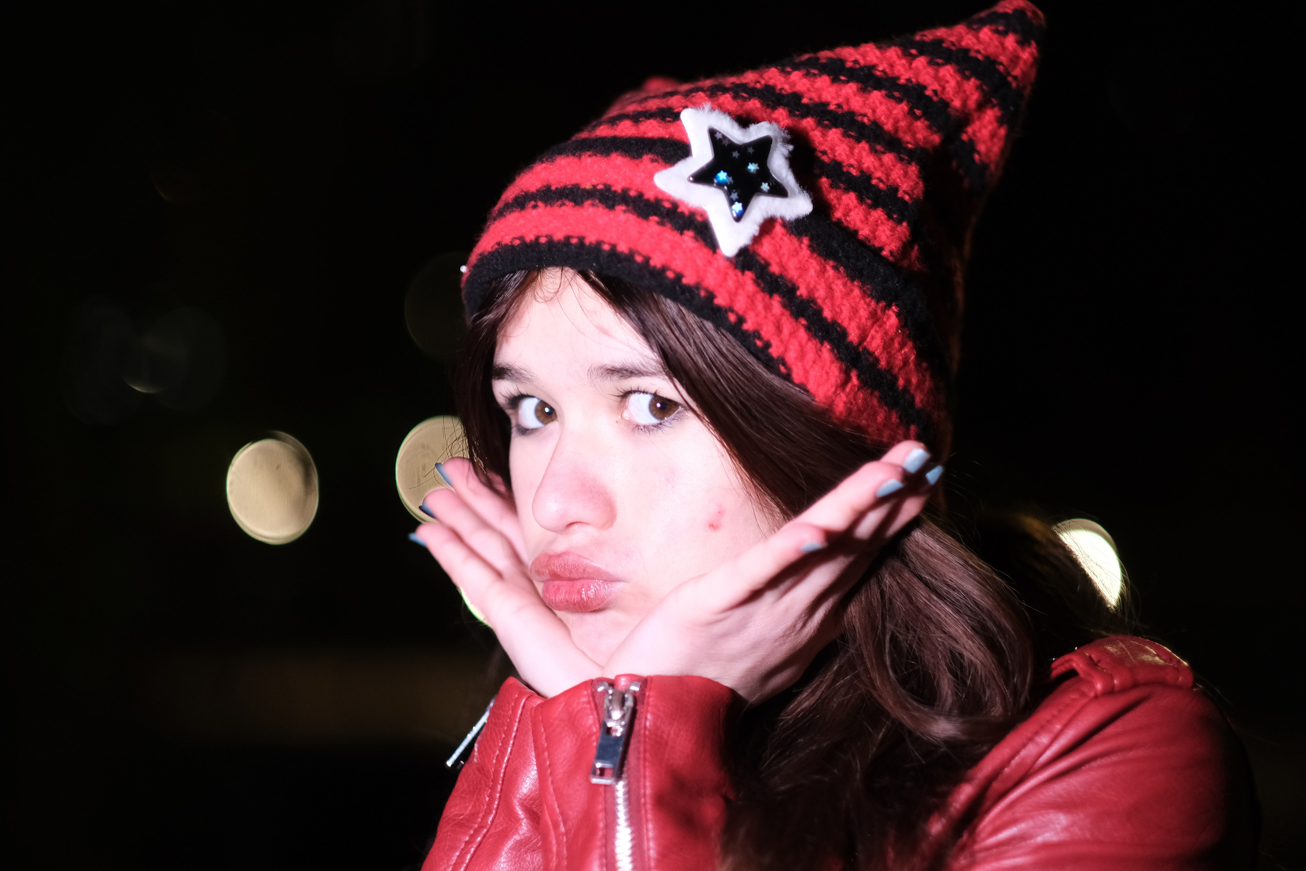 Александра в красном. Креативный фотограф в Москве Арапова Виталия