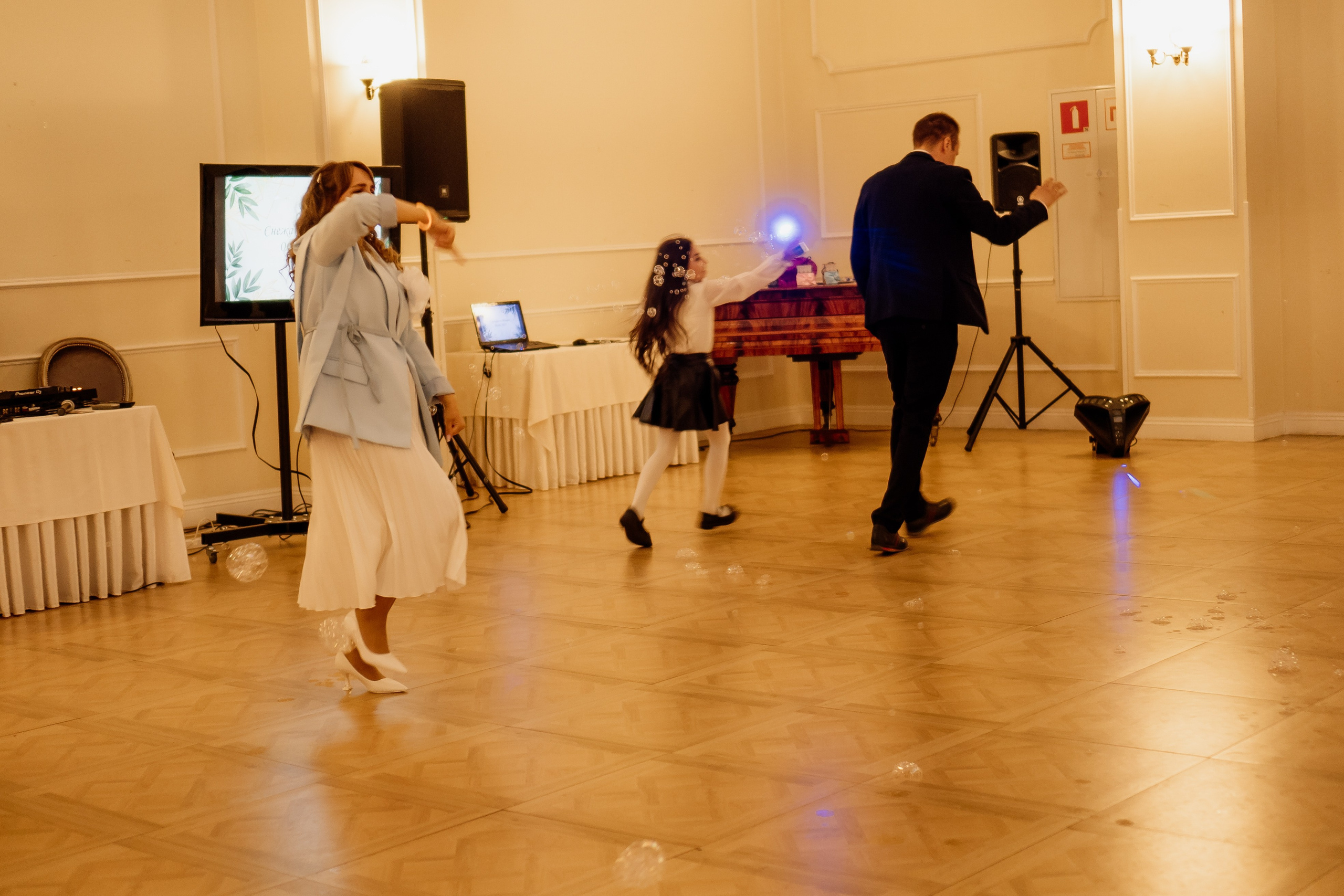 СВАДЕБНАЯ СЬЕМКА В ЗАГСЕ И БАНКЕТ. Профессиональный фотограф, Санкт-Петербург — Виктория Богомолова