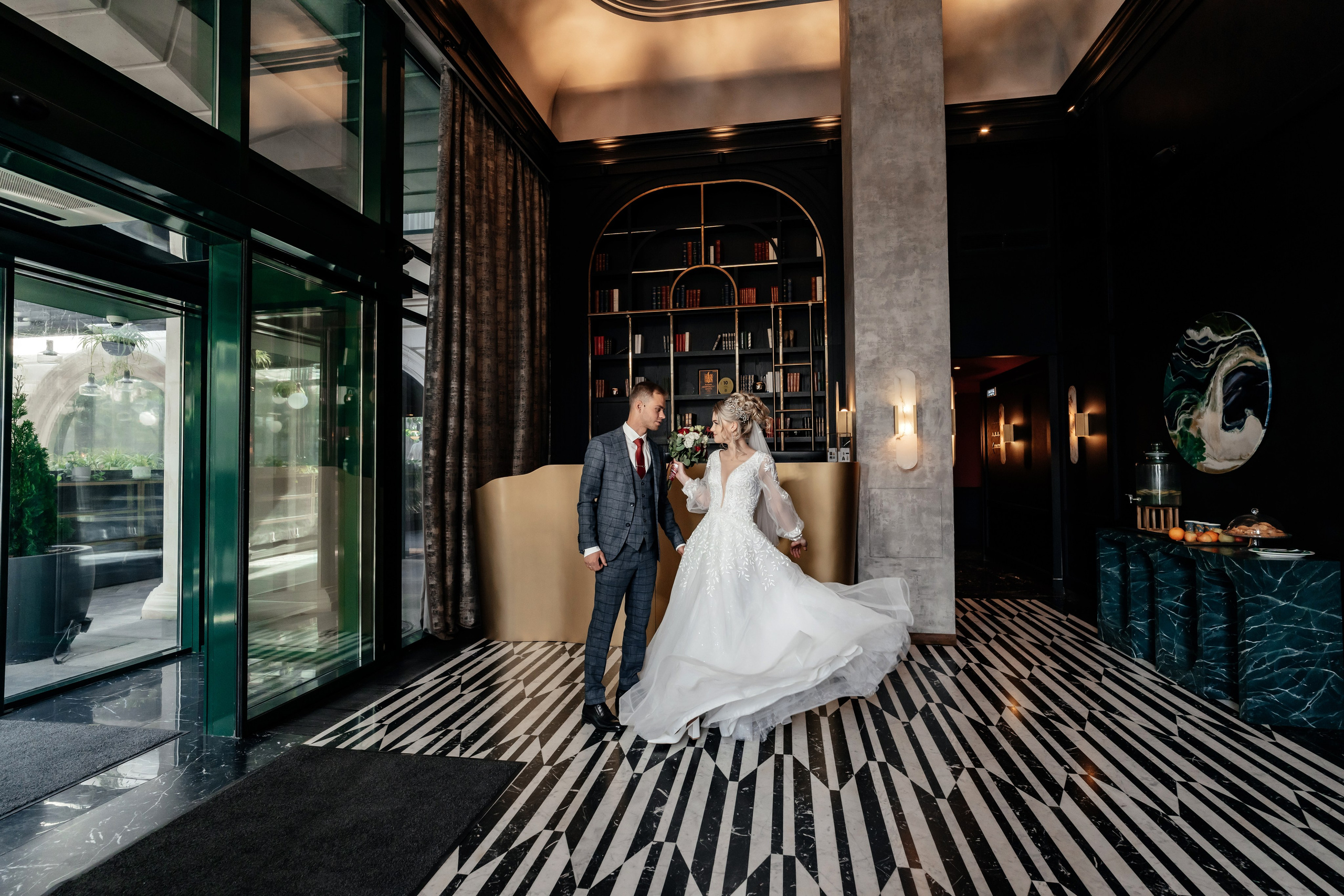 Свадебная фотосессия в отеле