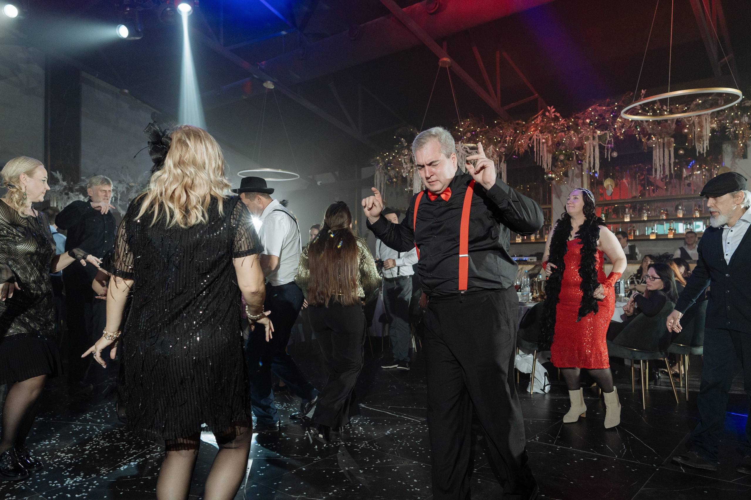 Альбион Тур