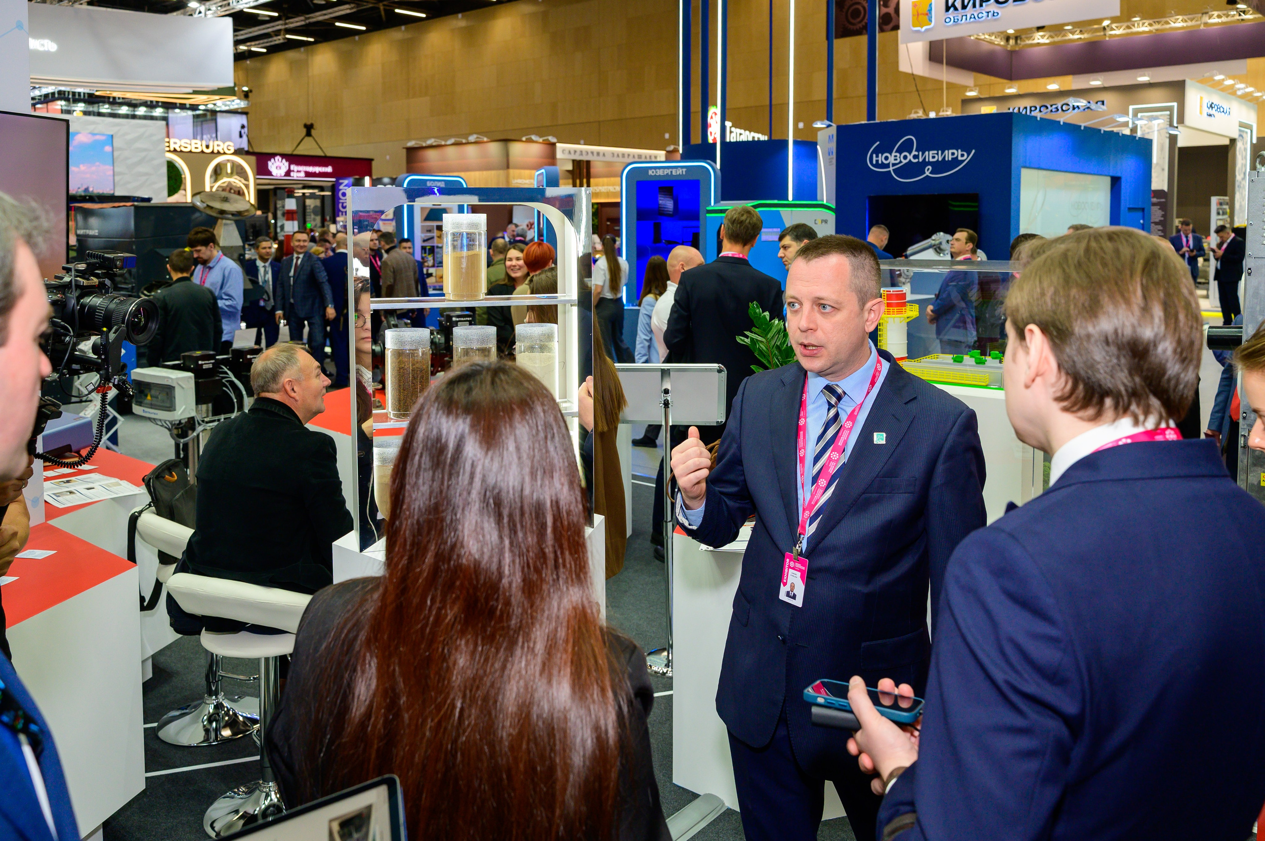 BigindustrialweekBelarus. Фотоуслуги, услуги фотографа, фотографирование важных событий