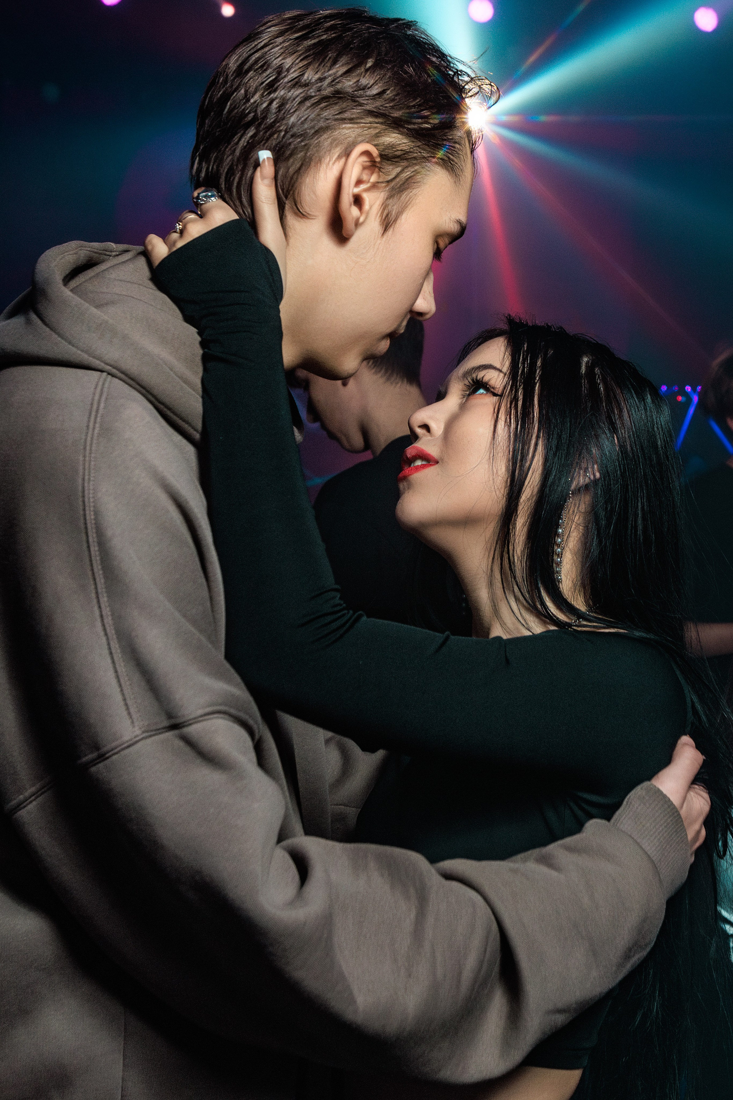 18.01.25 Tinder party. Репортажный фотограф Екатеринбург | Яркий, качественный репортаж | Концерты, клубы, репортаж, праздники, корпоративы