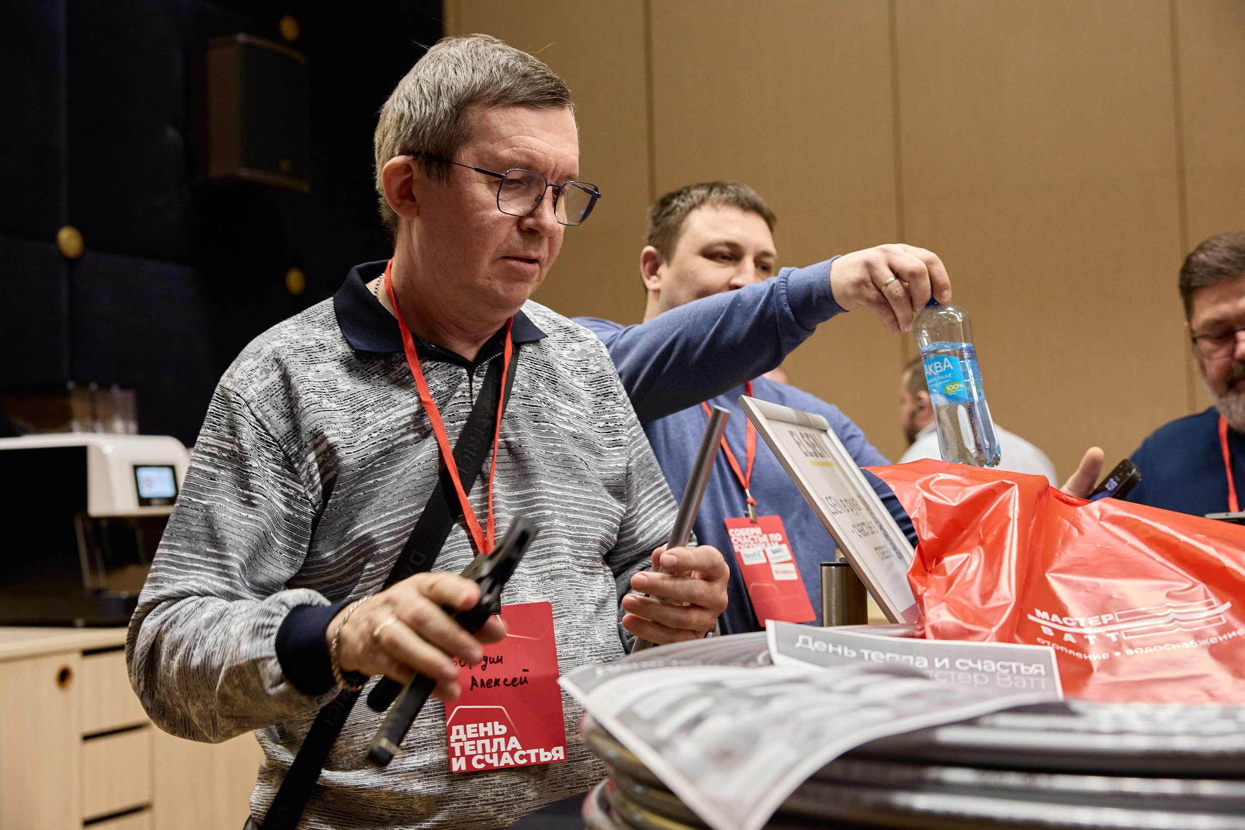 Мастер Ватт, конференция Екатеринбург 2023. Предметный и репортажный фотограф Алексей Кротов
