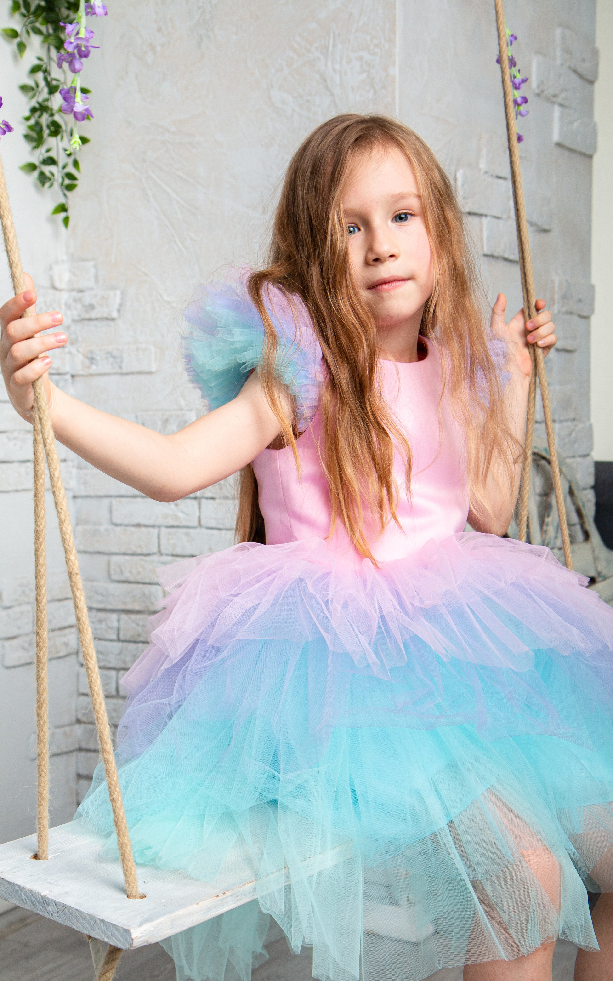 Детские индивидуальные портреты. Предметный и репортажный фотограф Алексей Кротов