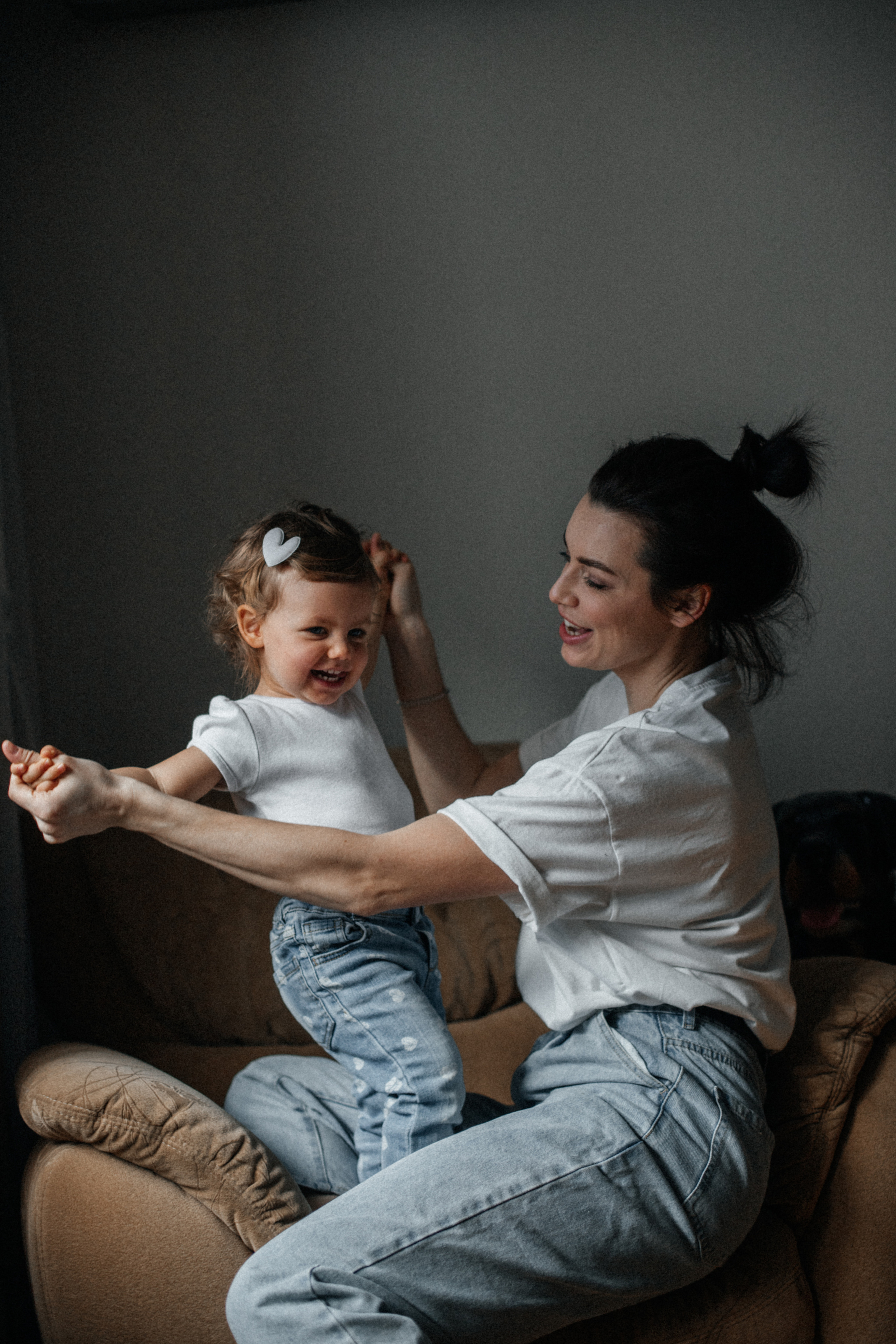 Rita & Uljana. Family and portrait photographer Helsinki