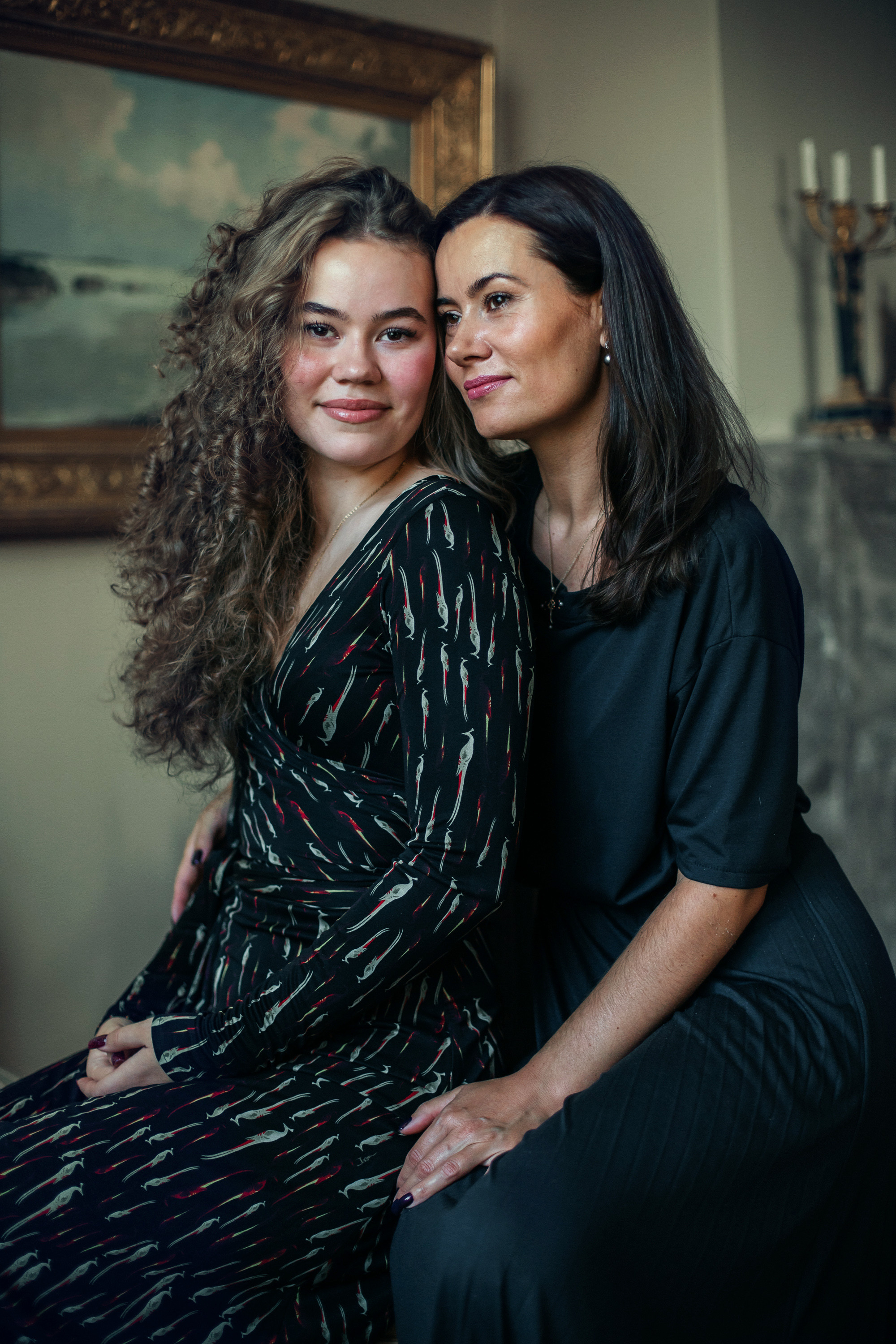 Jekaterina & Nicole. Family and portrait photographer Helsinki