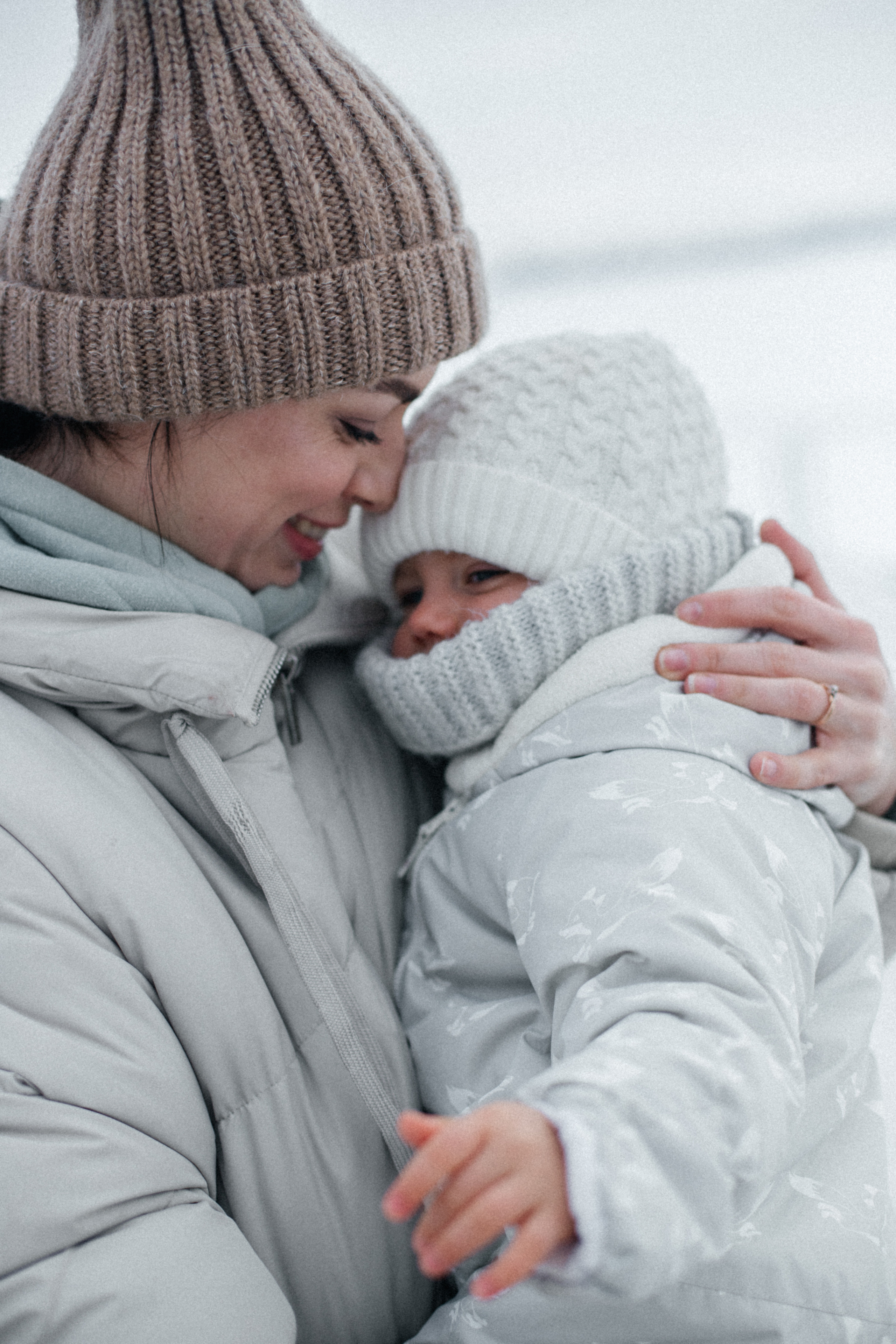 Rita & Uljana. Family and portrait photographer Helsinki
