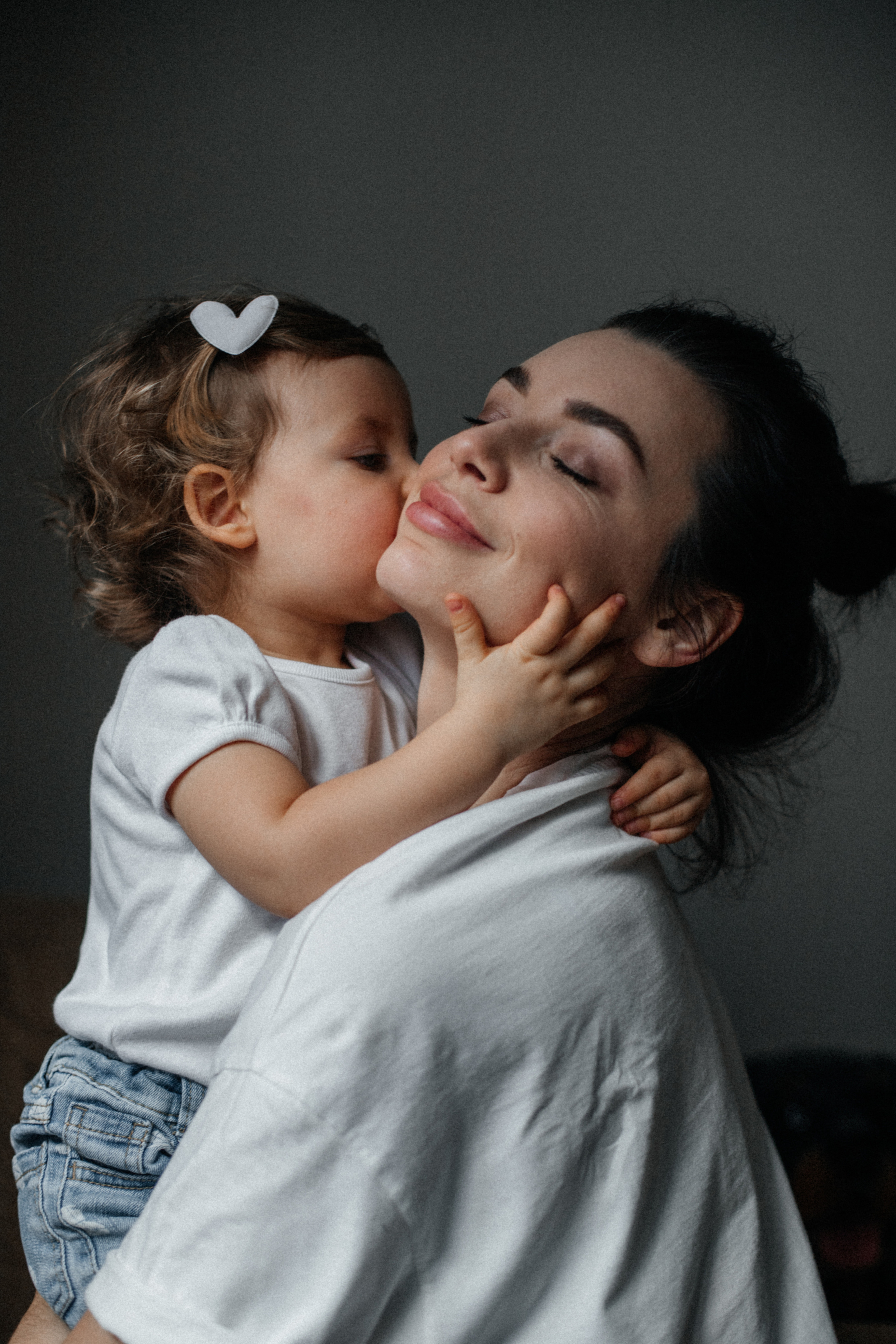 Rita & Uljana. Family and portrait photographer Helsinki