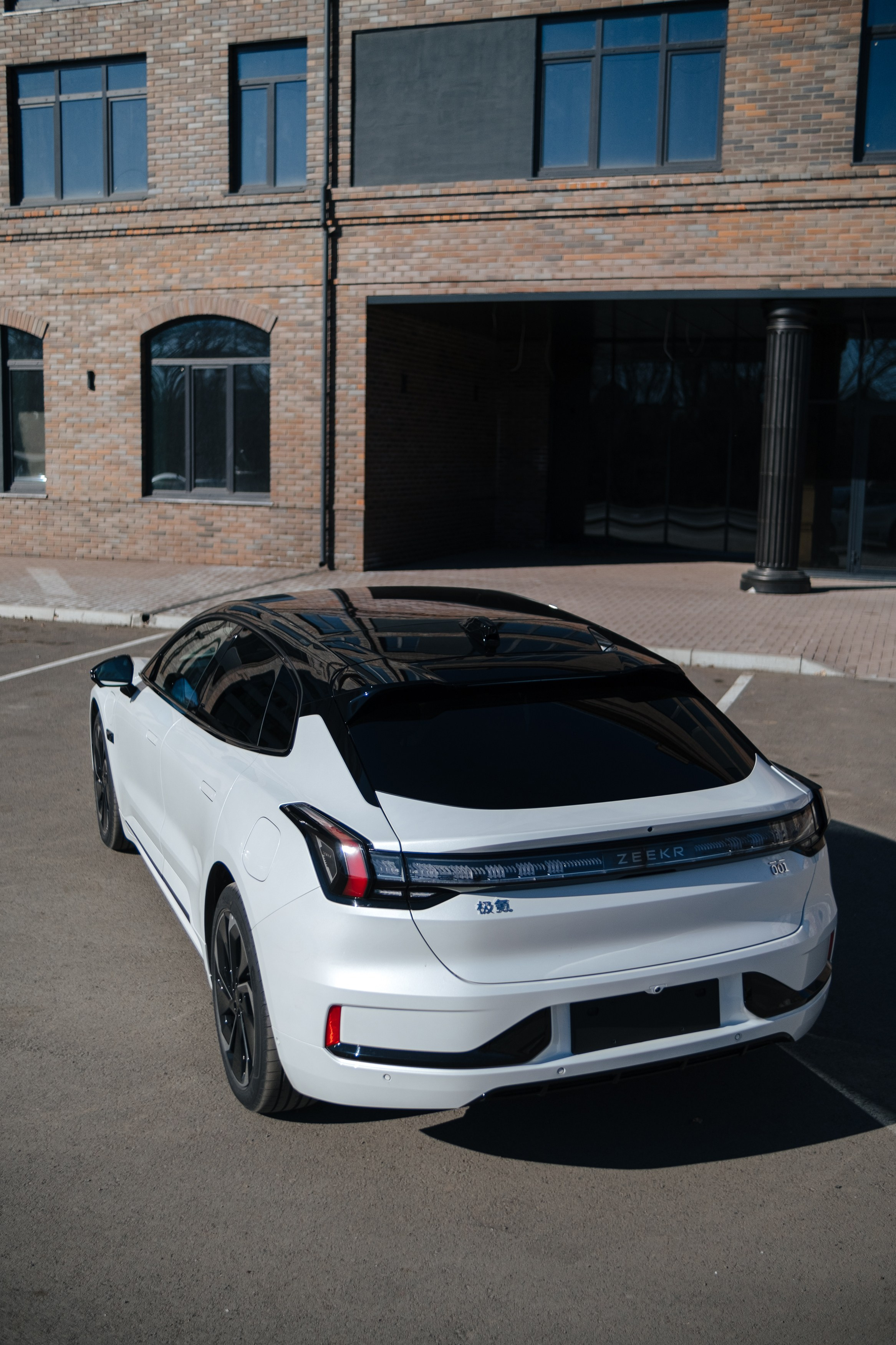 ZEEKR 001. Фуд и предметный фотограф Виталий Морозов г. Москва